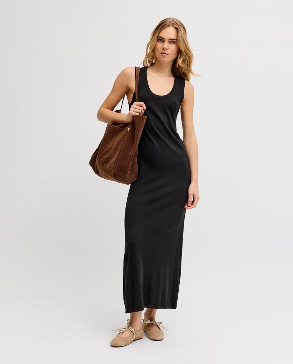 Vestido Comprido sem Mangas em Tecido Elástico Justo Preto-4