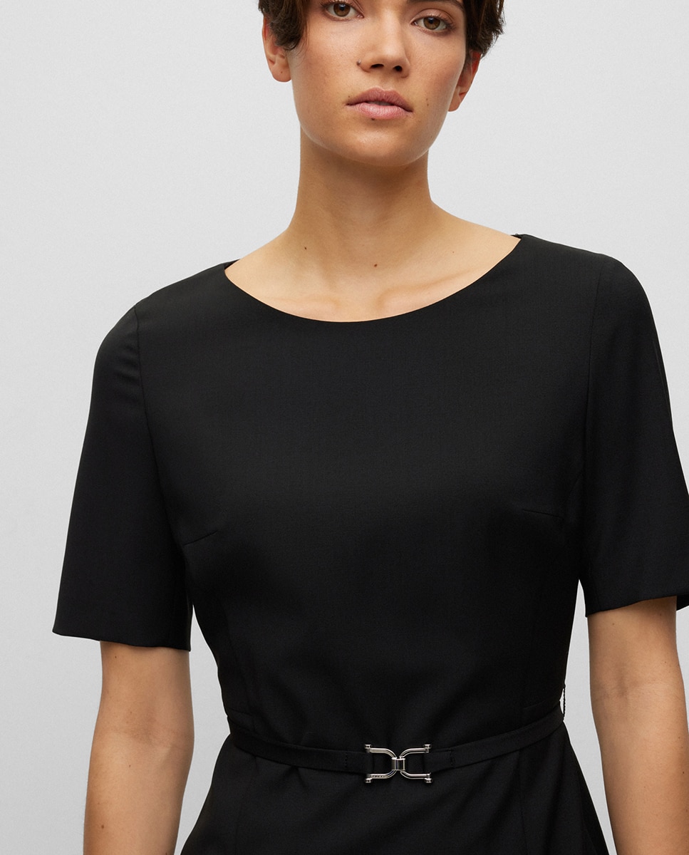 Vestido Slim Fit com Detalhe de Cinto e em Lã Virgem Preto-4