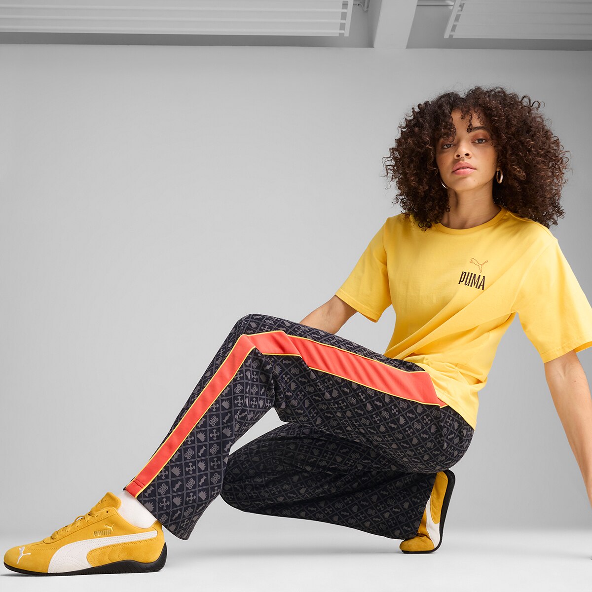 Calças de Mulher Road To Unity AOP Straight Track Pants DK op Azul-5