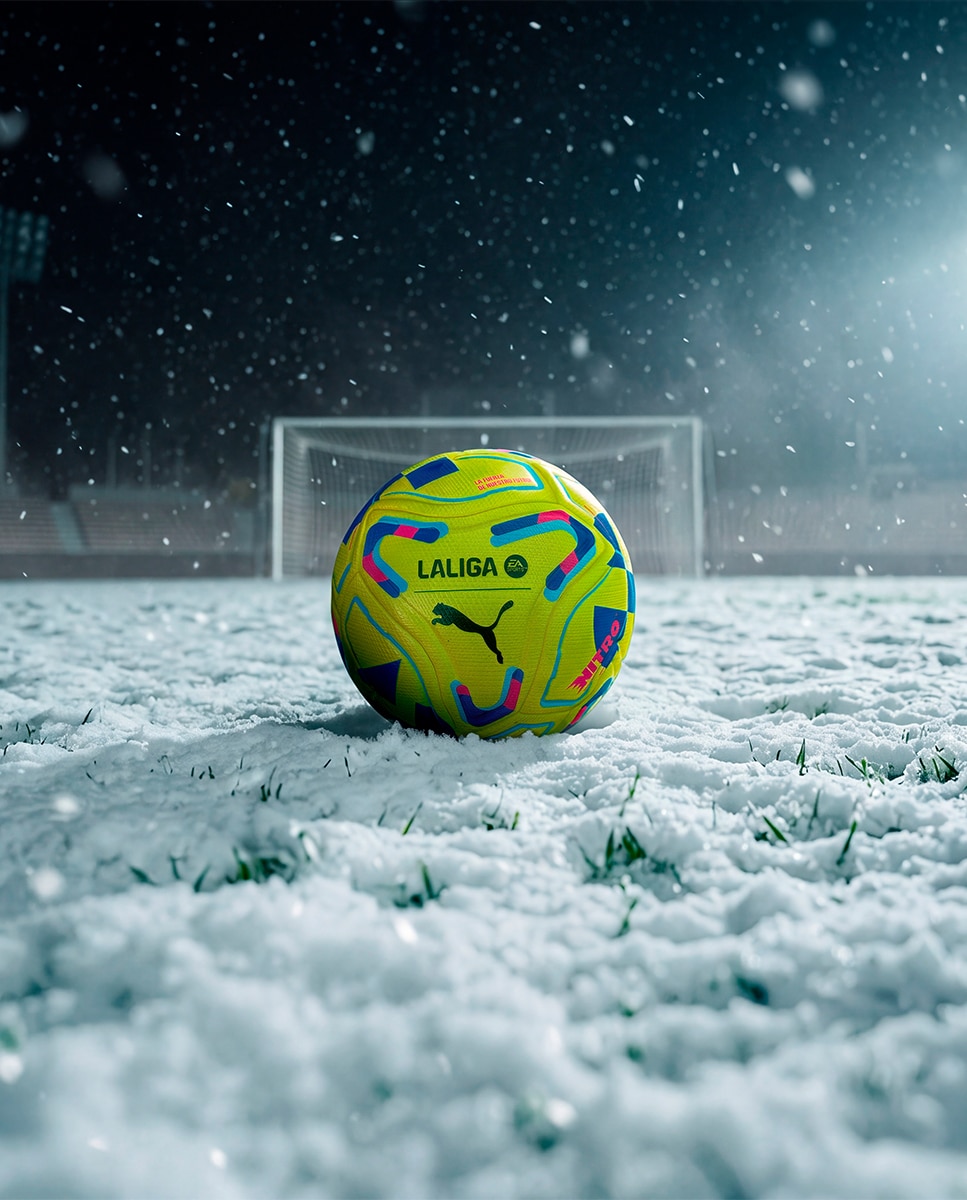 Imagen 6 de Balones de Futbol STELLAR NITRO Ultimate LALIGA Hi-Viz (FIFA Quality Pro) WP Puma - Amarillo Amarillo