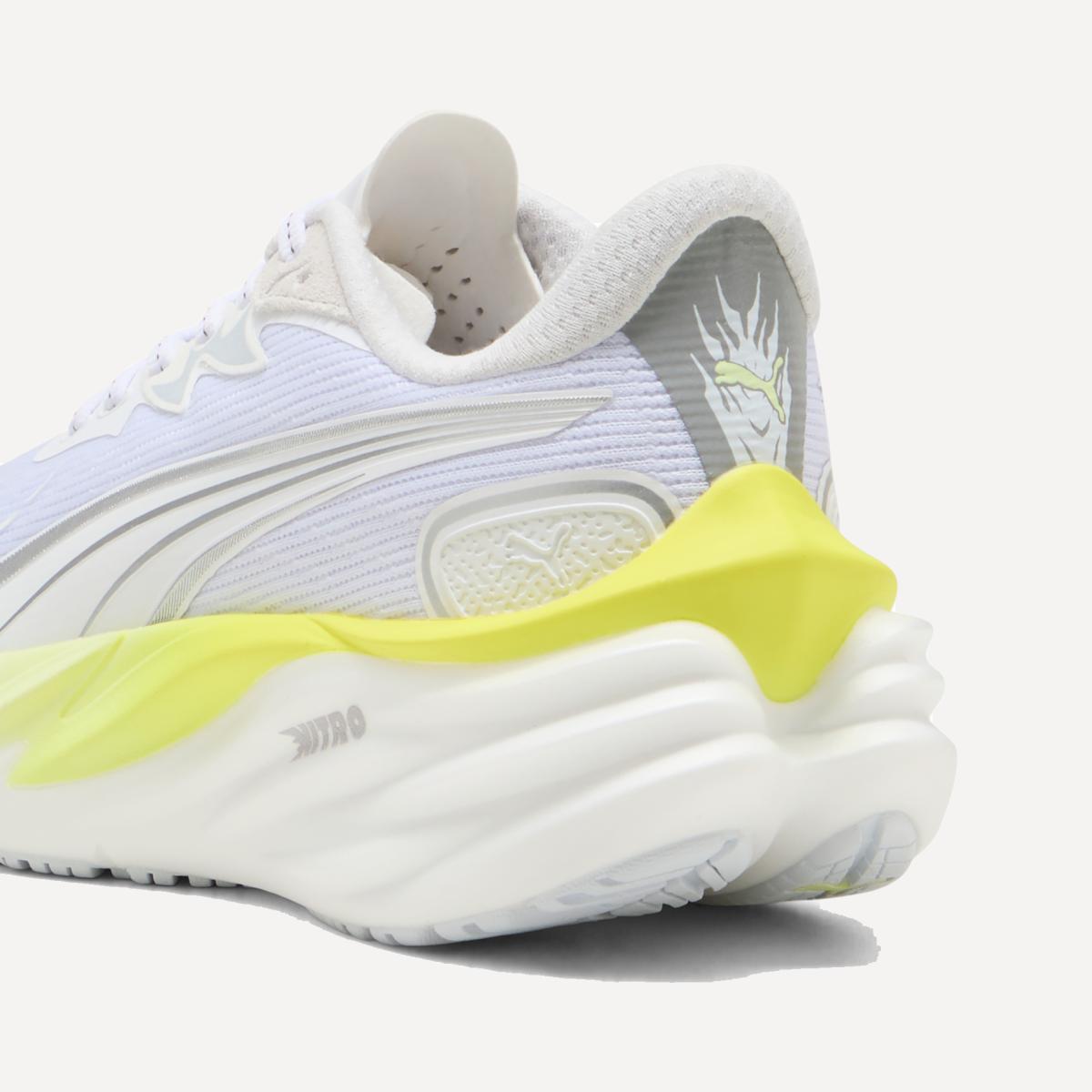 Sapatilhas de Running de Mulher Velocity Nitro 4 Wns Branco-3