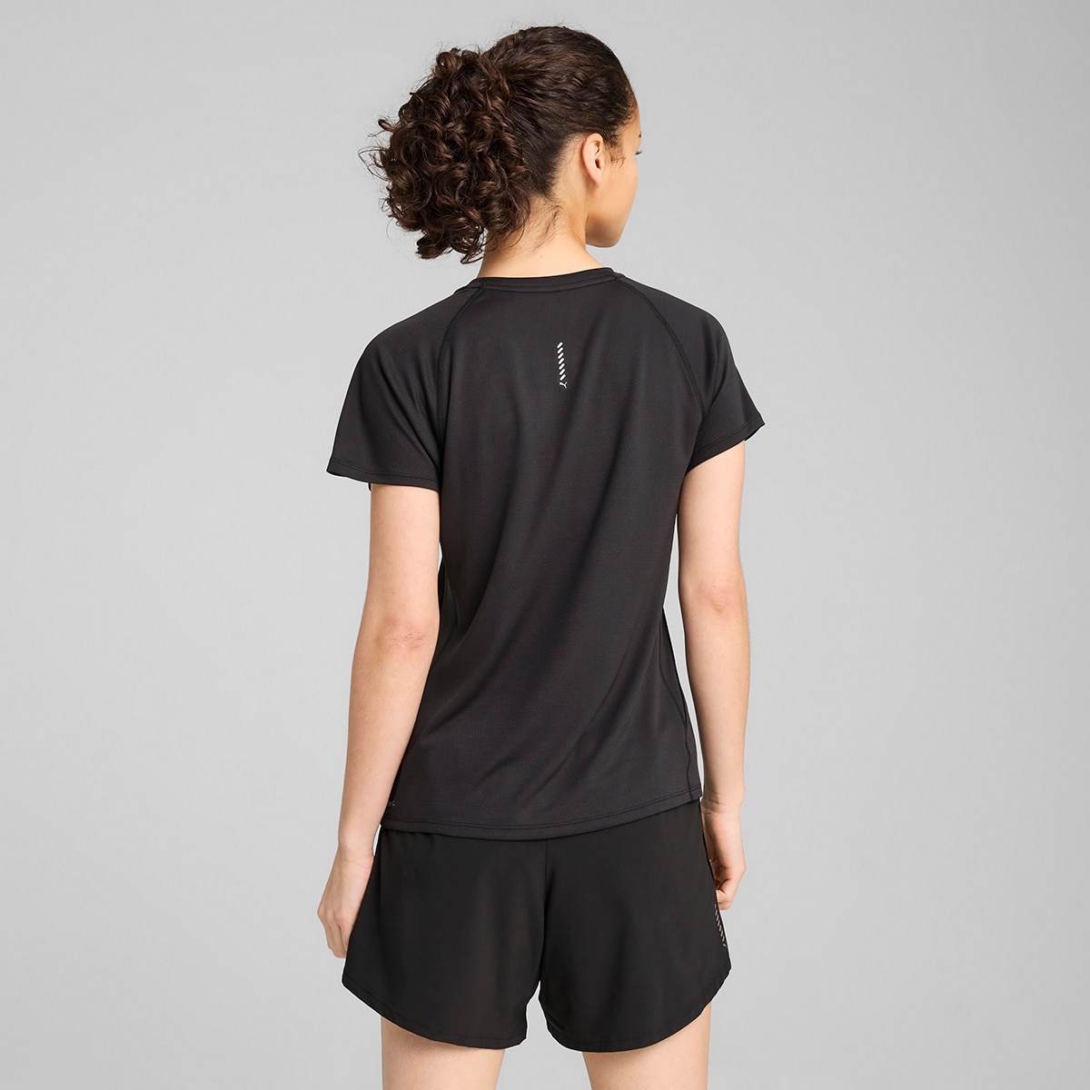 T-shirt de Mulher W Run Velocity Tee (Poly) Preto-2