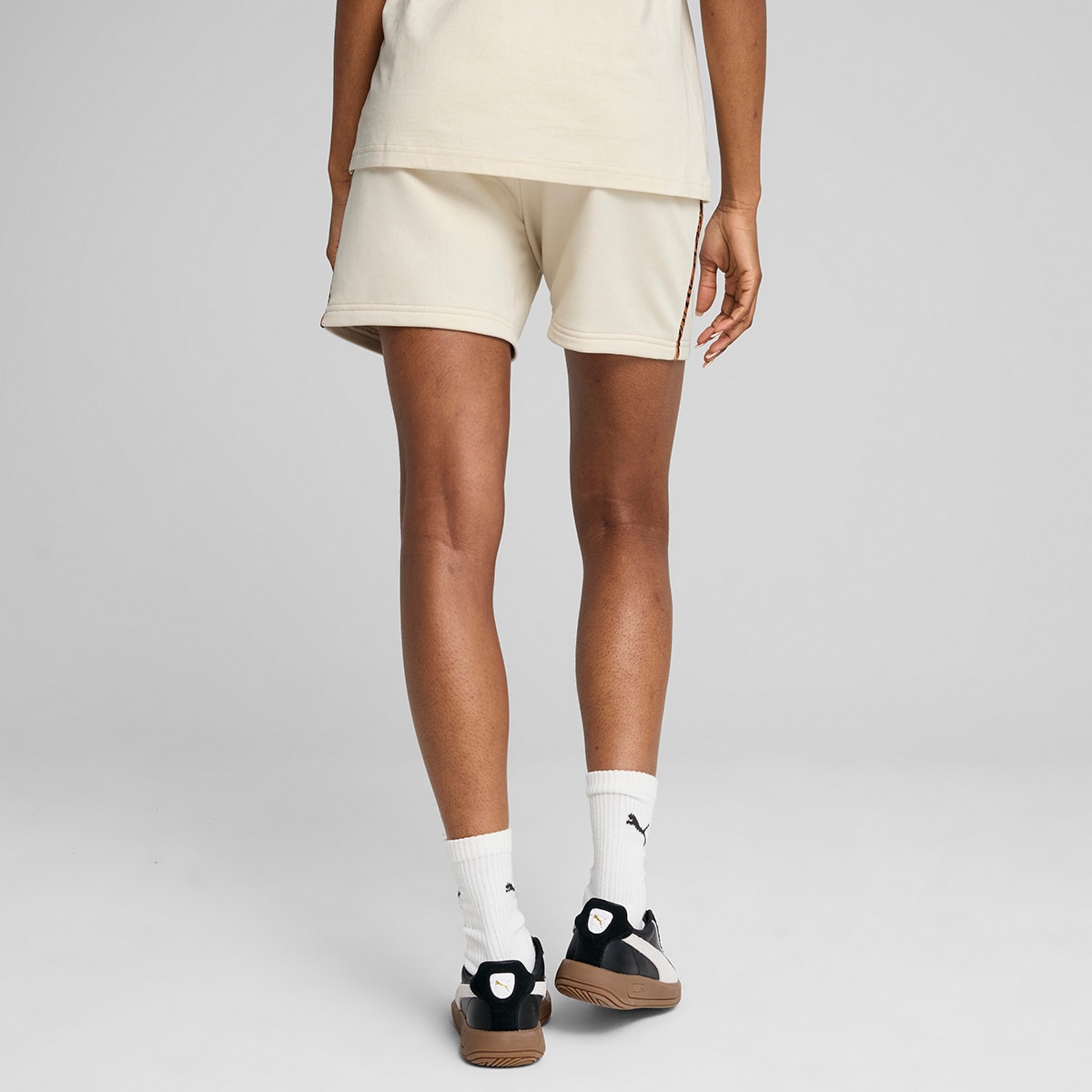 Calções de Mulher ESS Graphic Animal Shorts 5" TR Branco-2