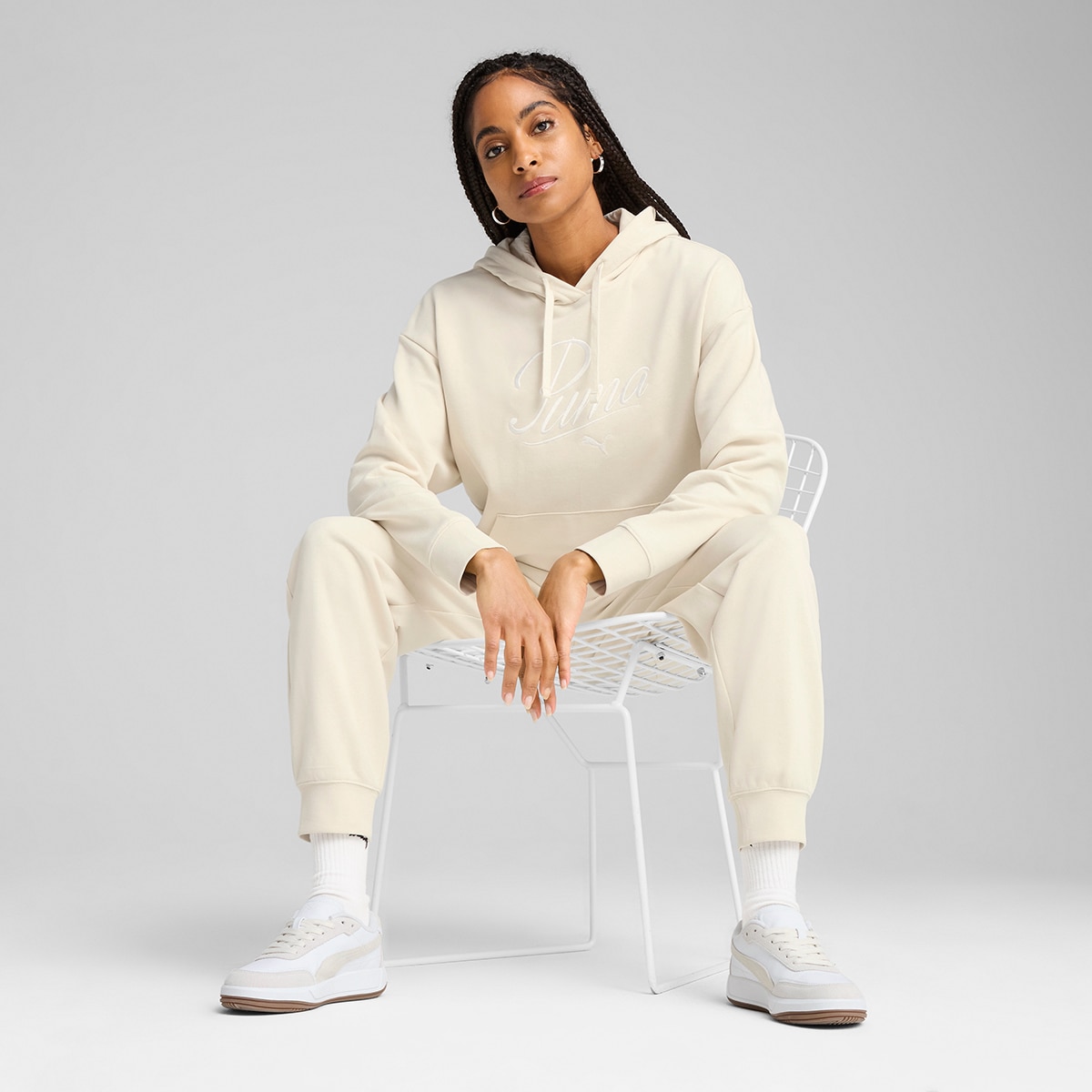 Sweatshirt de Mulher ESS Script Comfort Hoodie TR Branco-5