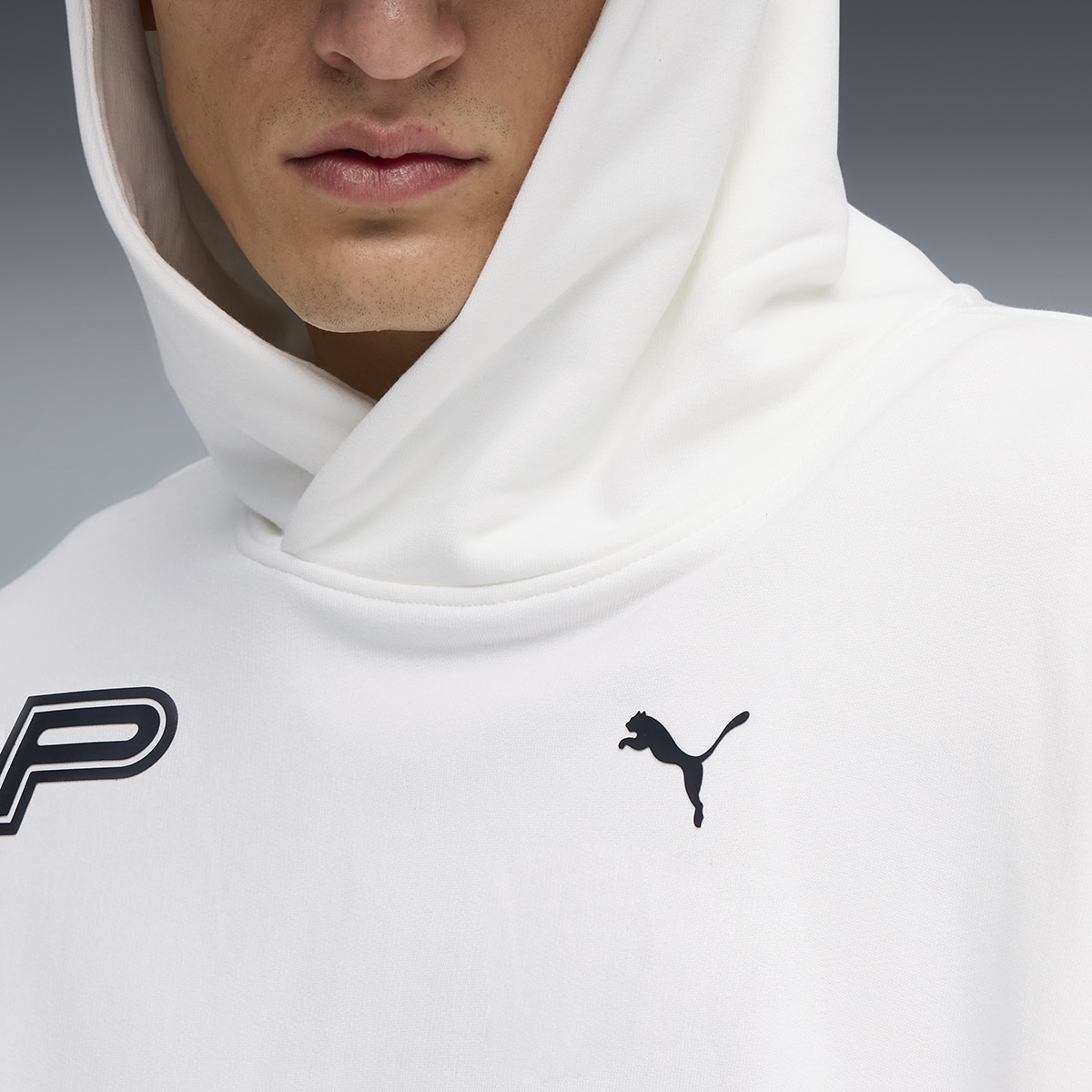Sweatshirt Future.Puma.Archive Graphic Boxy TR Unissexo Branco-7