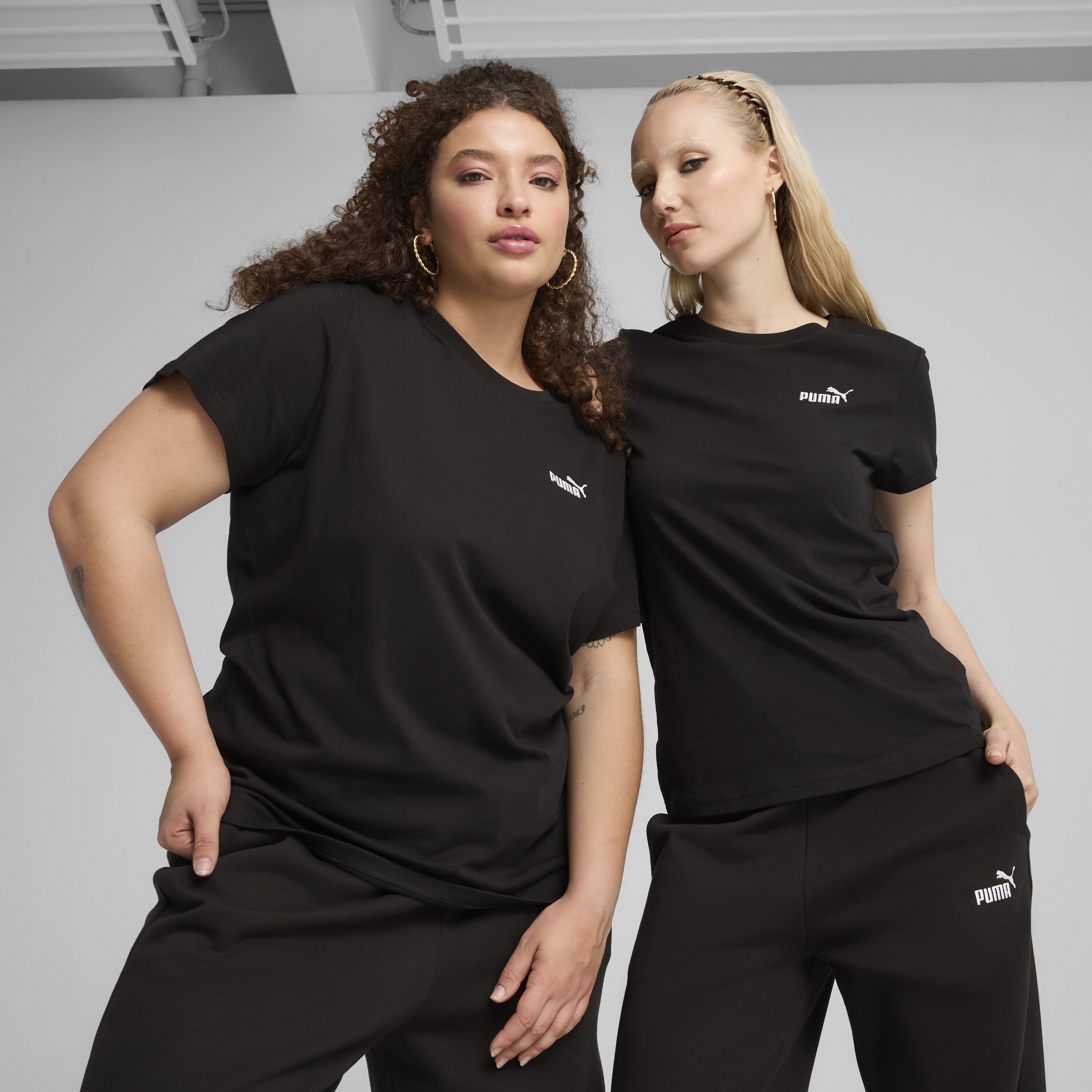 Imagem 0 de T-shirt ESS Small No. 1 Logo de Mulher
