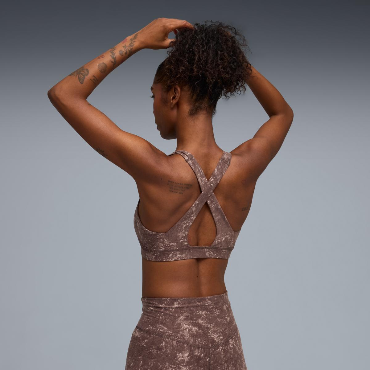 Top de Training de Mulher Cloudspun Mid Castanho-2