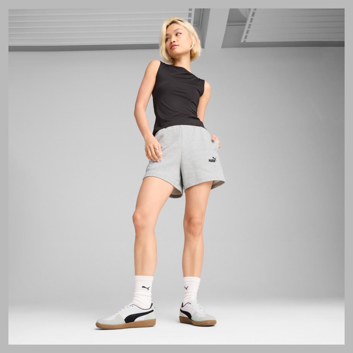 Calções Casual de Mulher ESS Small Logo High-Waist Cinzento-3