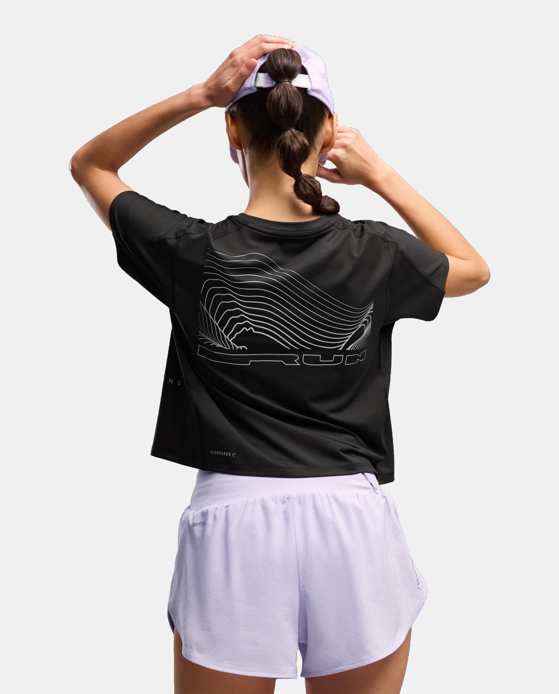 T-shirt de Manga Curta de Running de Mulher W Run BRIGHTSTRIDE Cloudspun T Preto-2