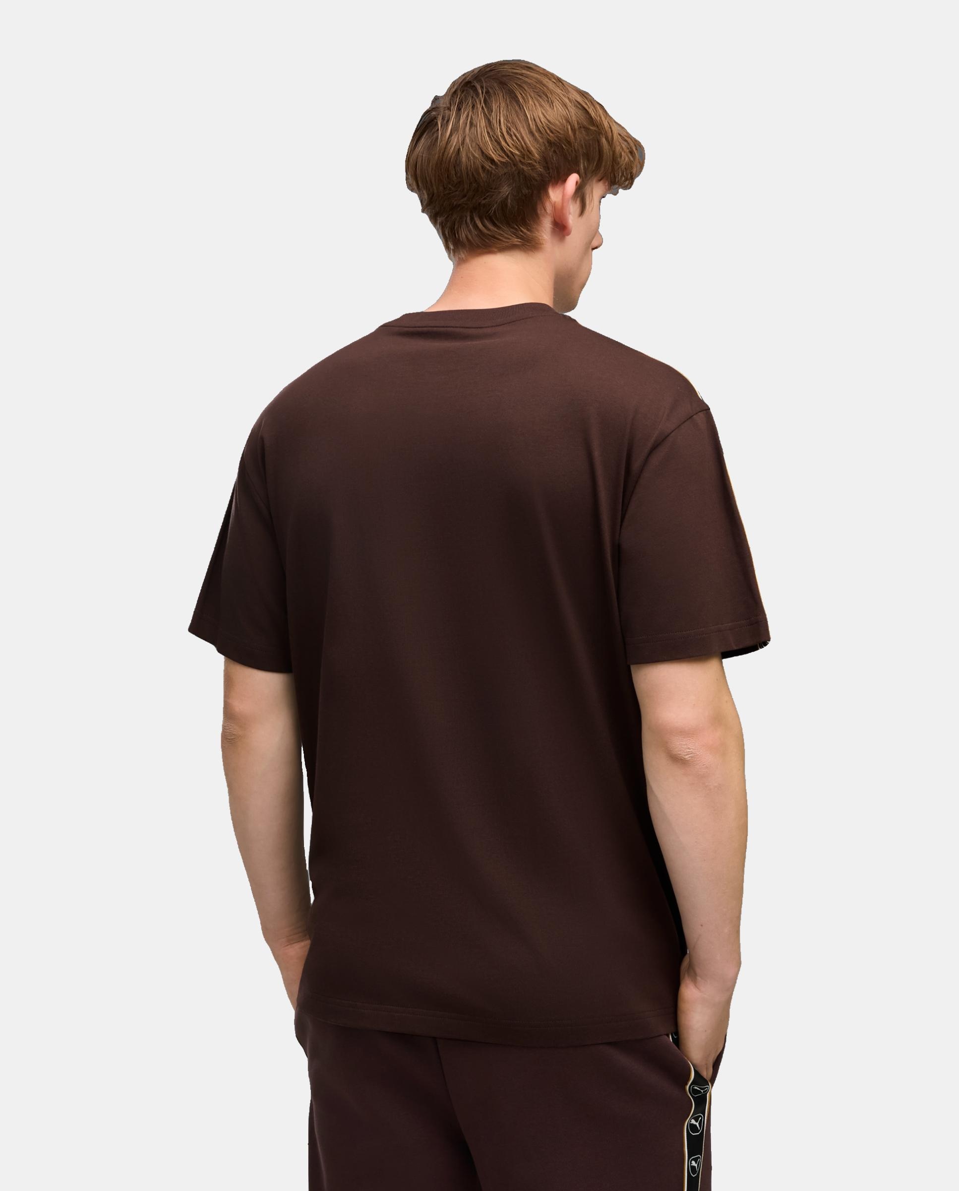 T-Shirt M/C Casual de Homem Ess Elevated Tape Relaxed Tee Puma Castanho-2