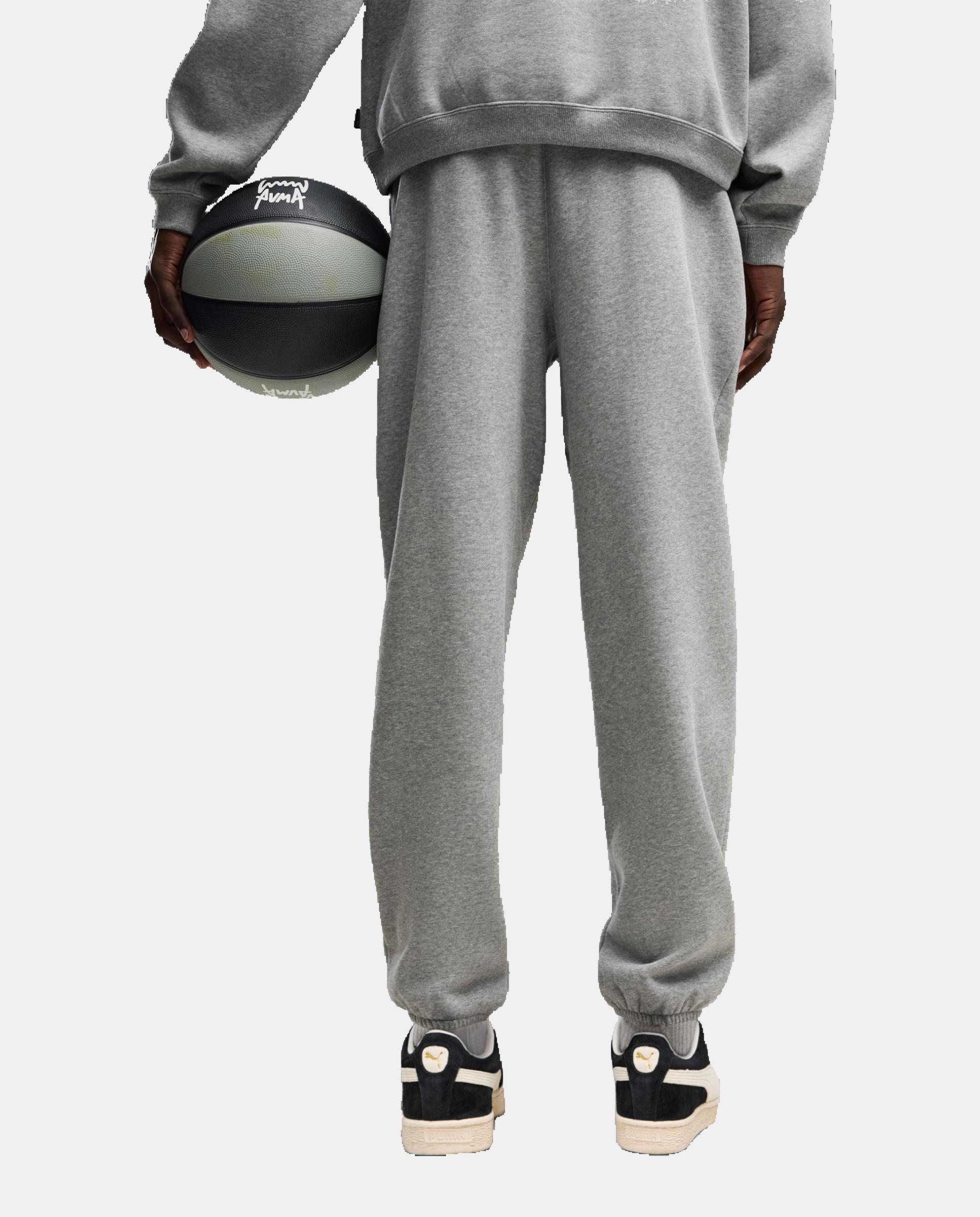 Imagen 2 de Pantalones de Baloncesto de Hombre FUNDAMENTALS Sweatpant FL M Puma - Gris Gris