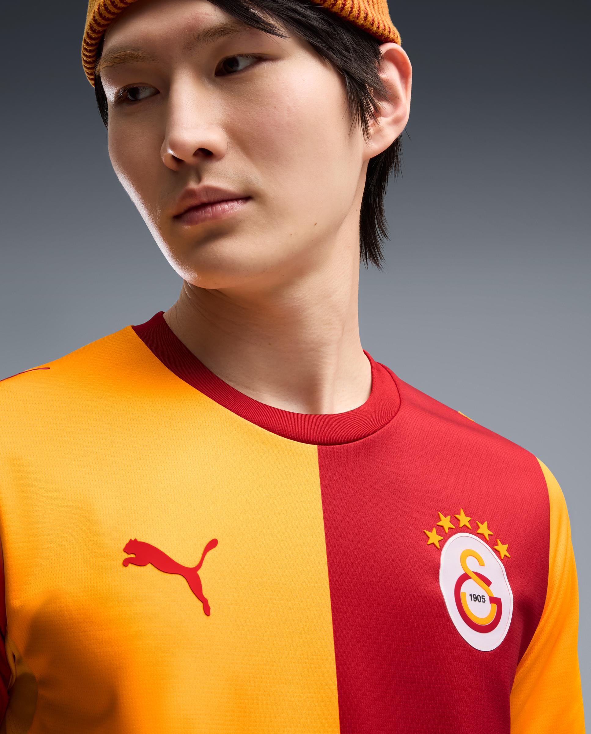 Réplicas Outros Clubes de Futebol de Homem GSK Home Jersey Replica Vermelho-3