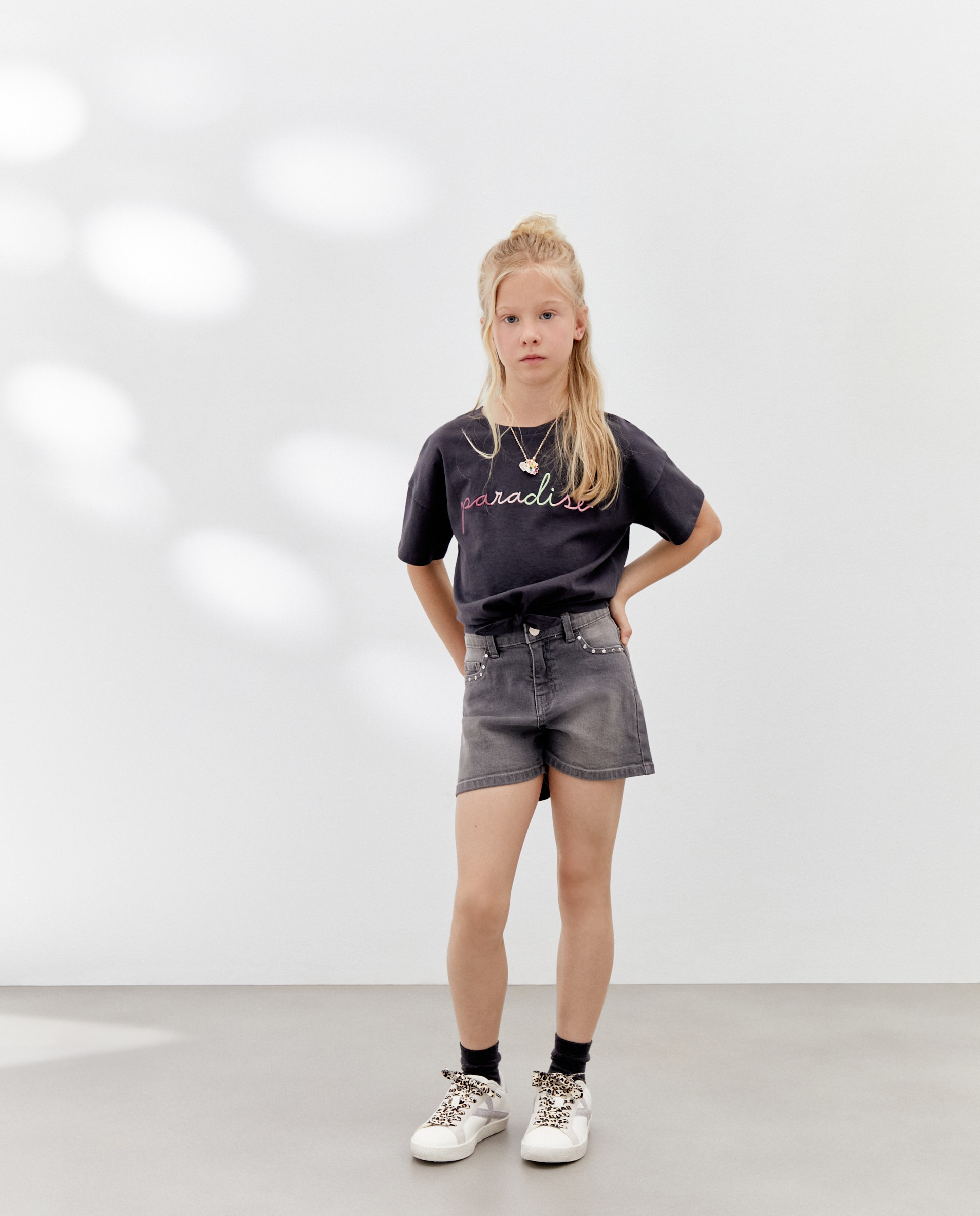 Calções de Ganga com Tachas na Boca dos Bolsos Kids El Corte Inglés 820 Cinzento Médio-1