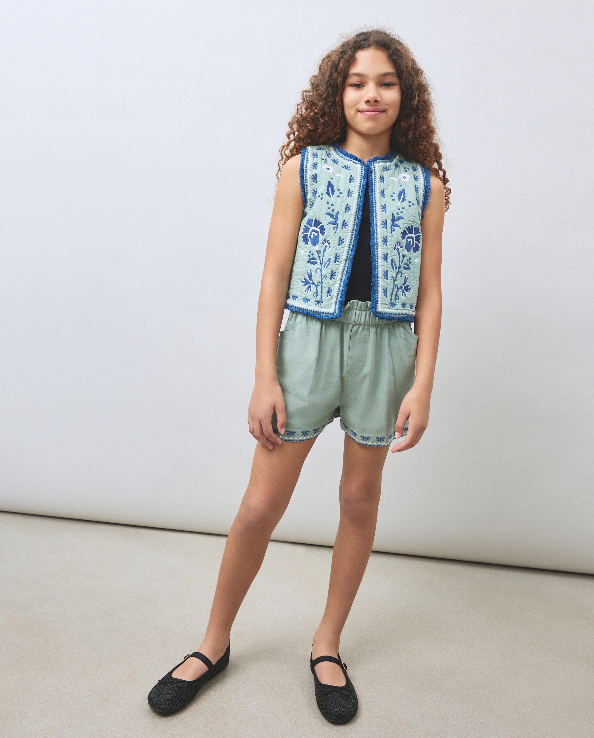 Short fluido de niña con cenefa bordada - Kids El Corte Inglés - Verde Verde-1