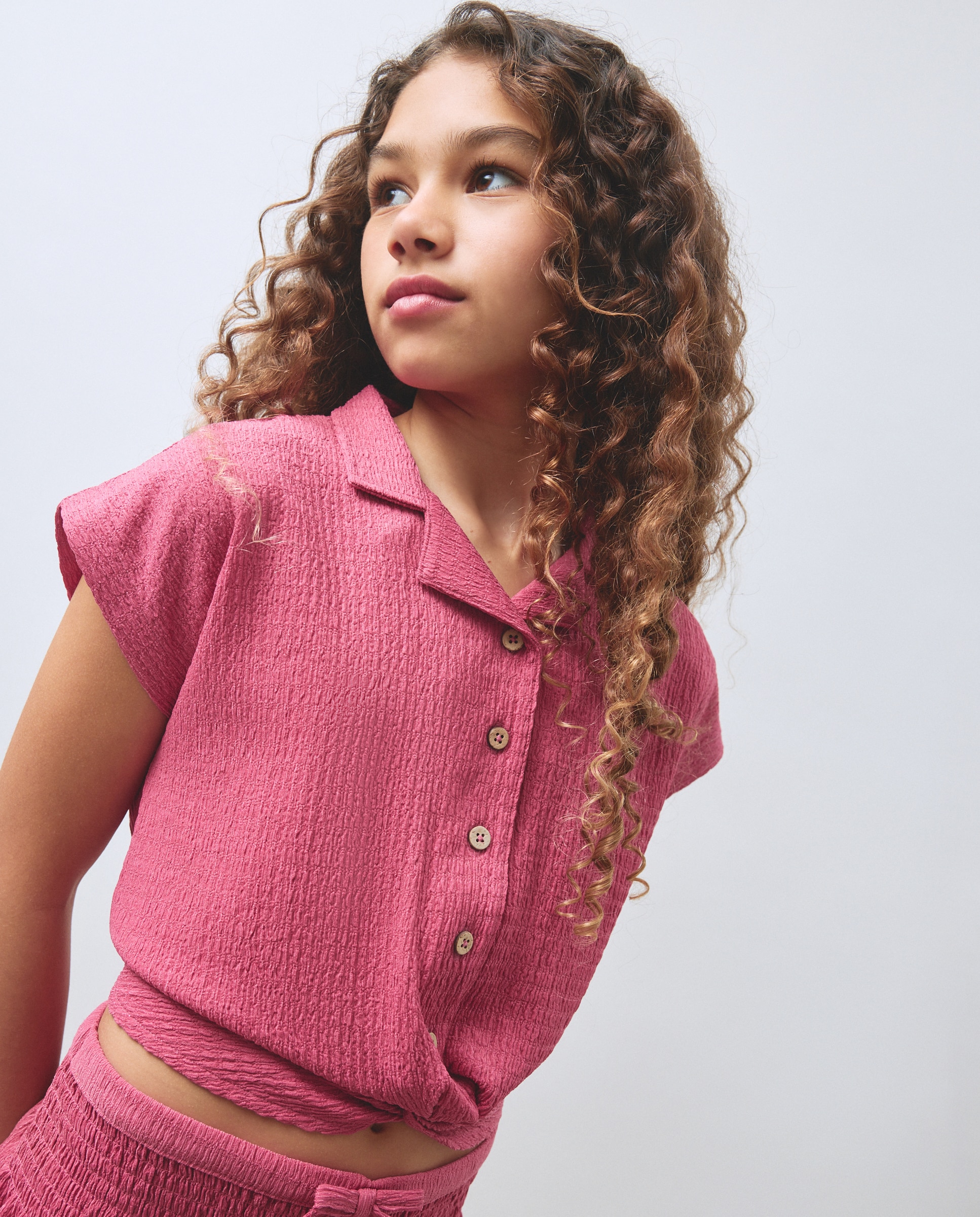Imagem 0 de Camisa Cropped com Nó
