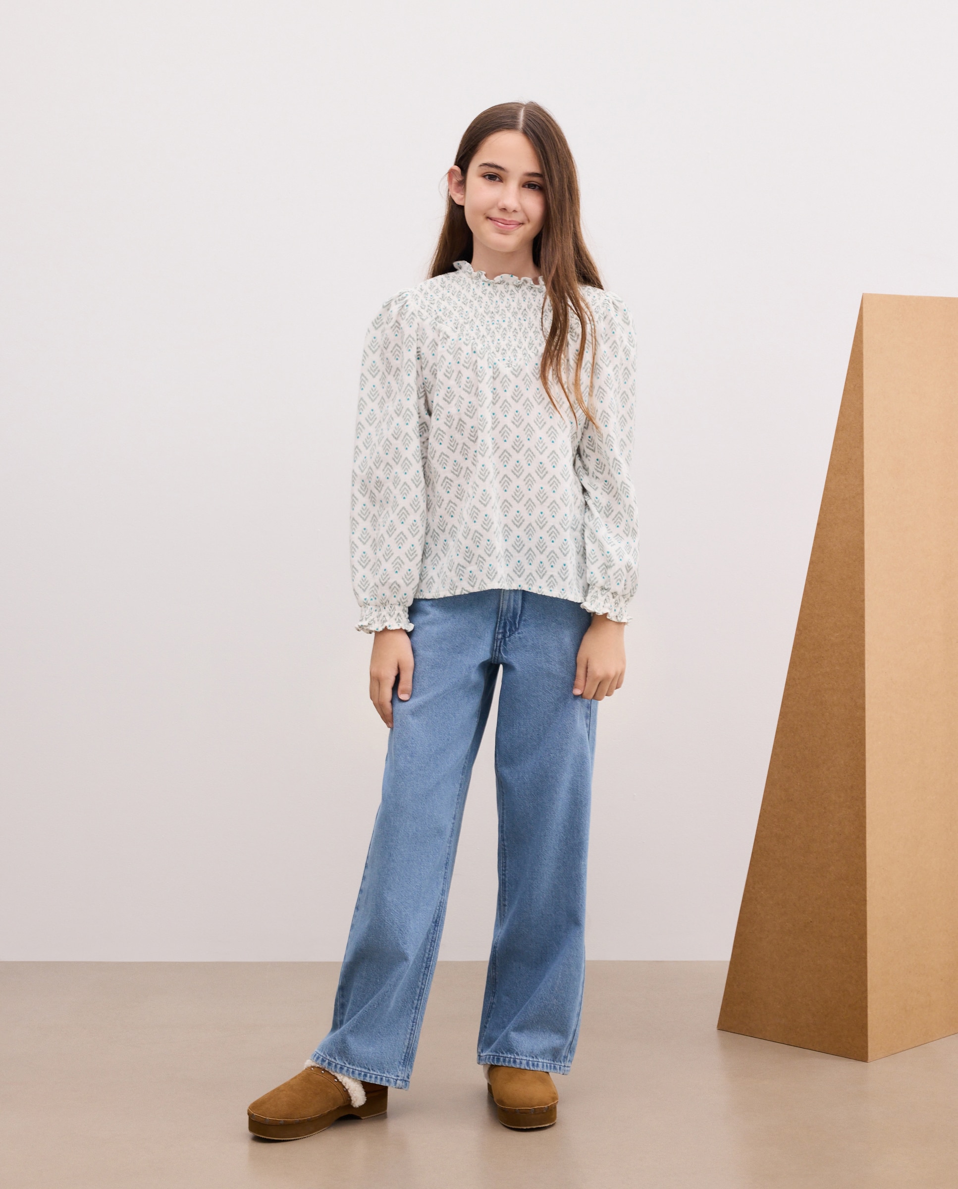 Blusa de All Over Print com Dobby com Fio Metalizado e Smock Branco-2