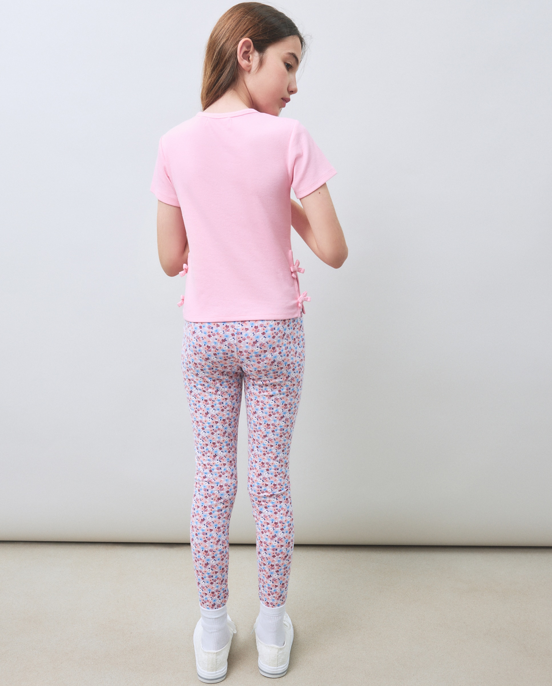 T-shirt de Manga Curta com Pequenos Laços Laterais 200 Rosa-3