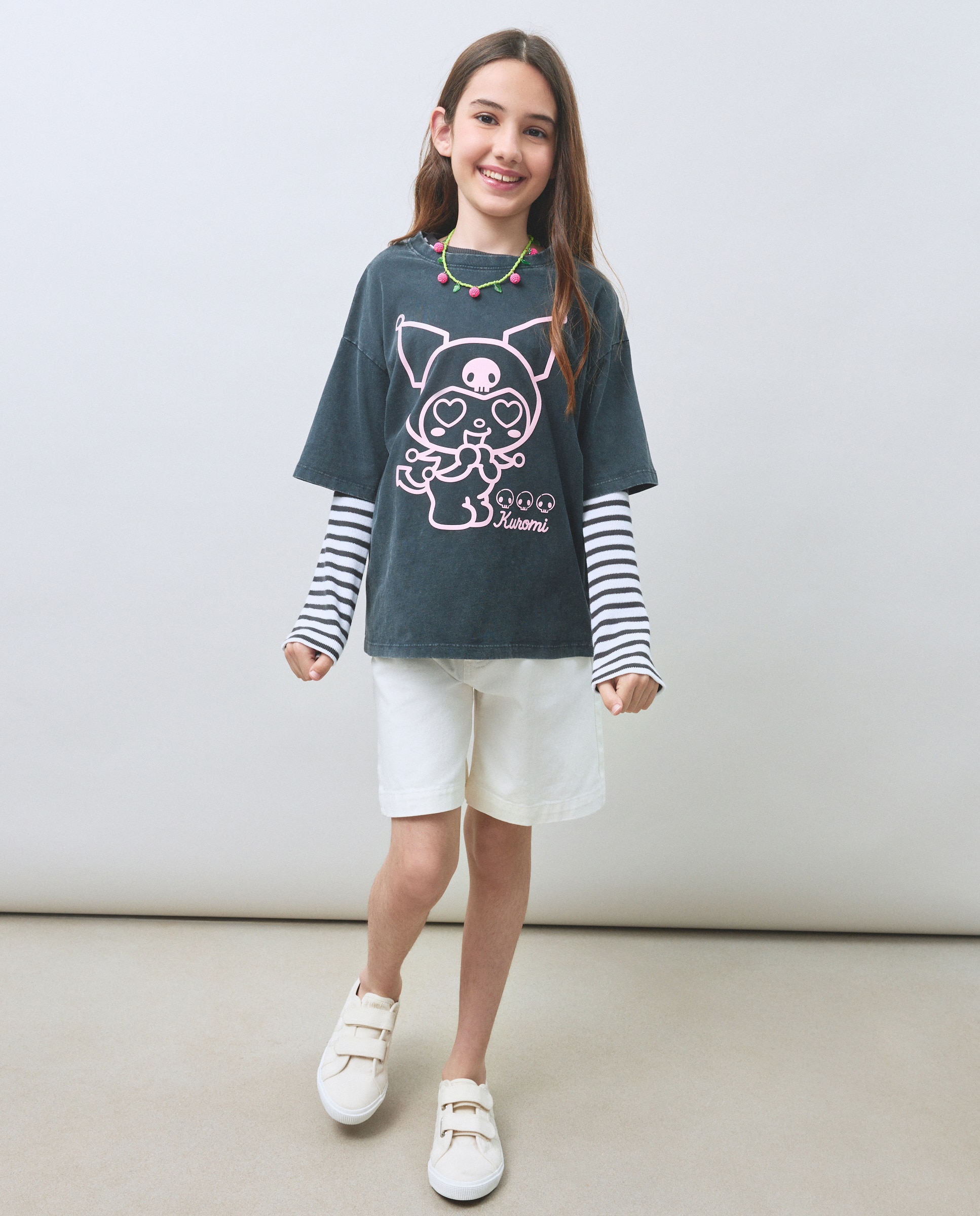T-shirt de Manga Curta e Estampado Kuromi Kids El Corte Inglés Cinzento-2