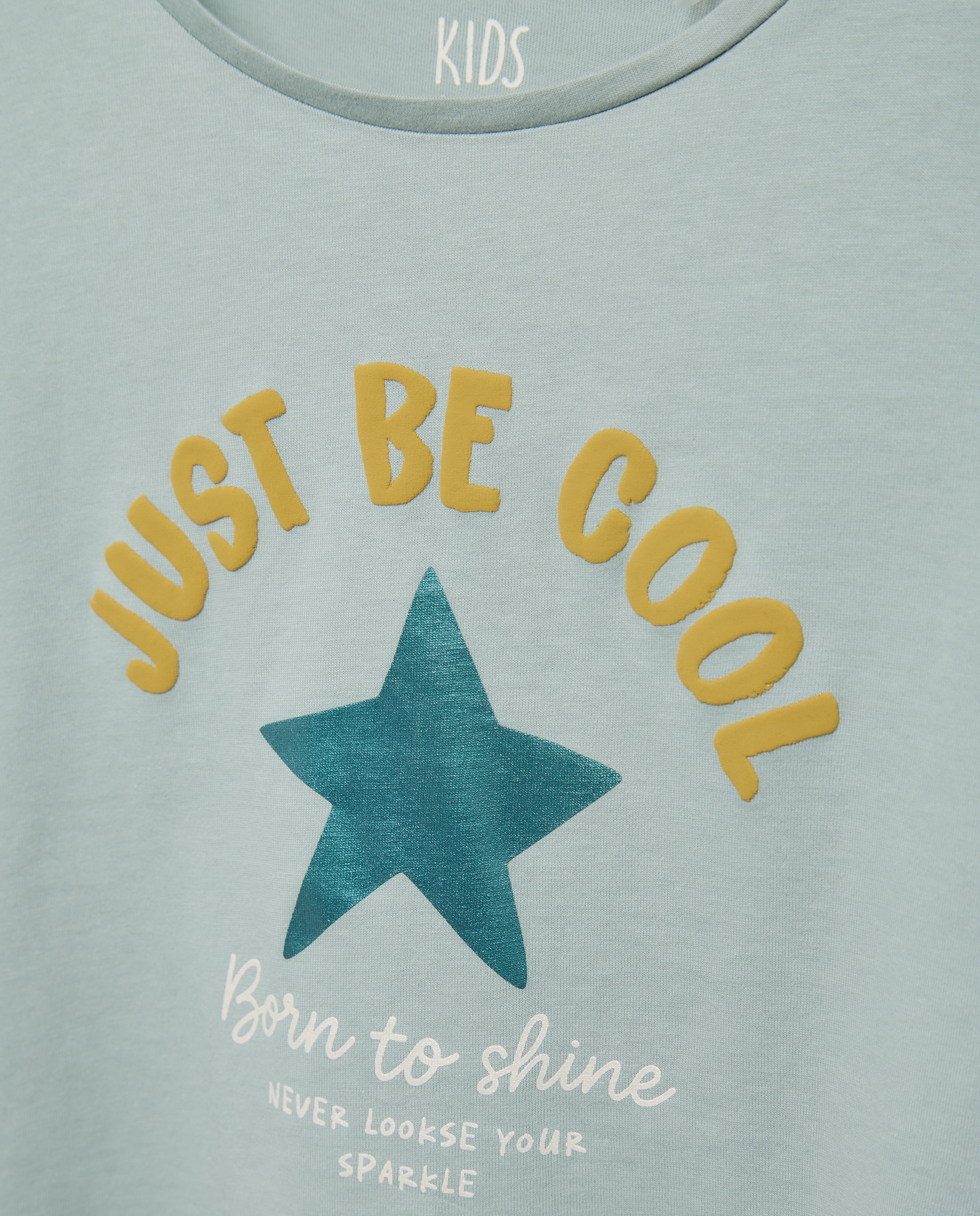 T-shirt de Criança ml Impressão Posicional Duas Cores de Texto com Corações Kids El Corte Inglés Verde-5