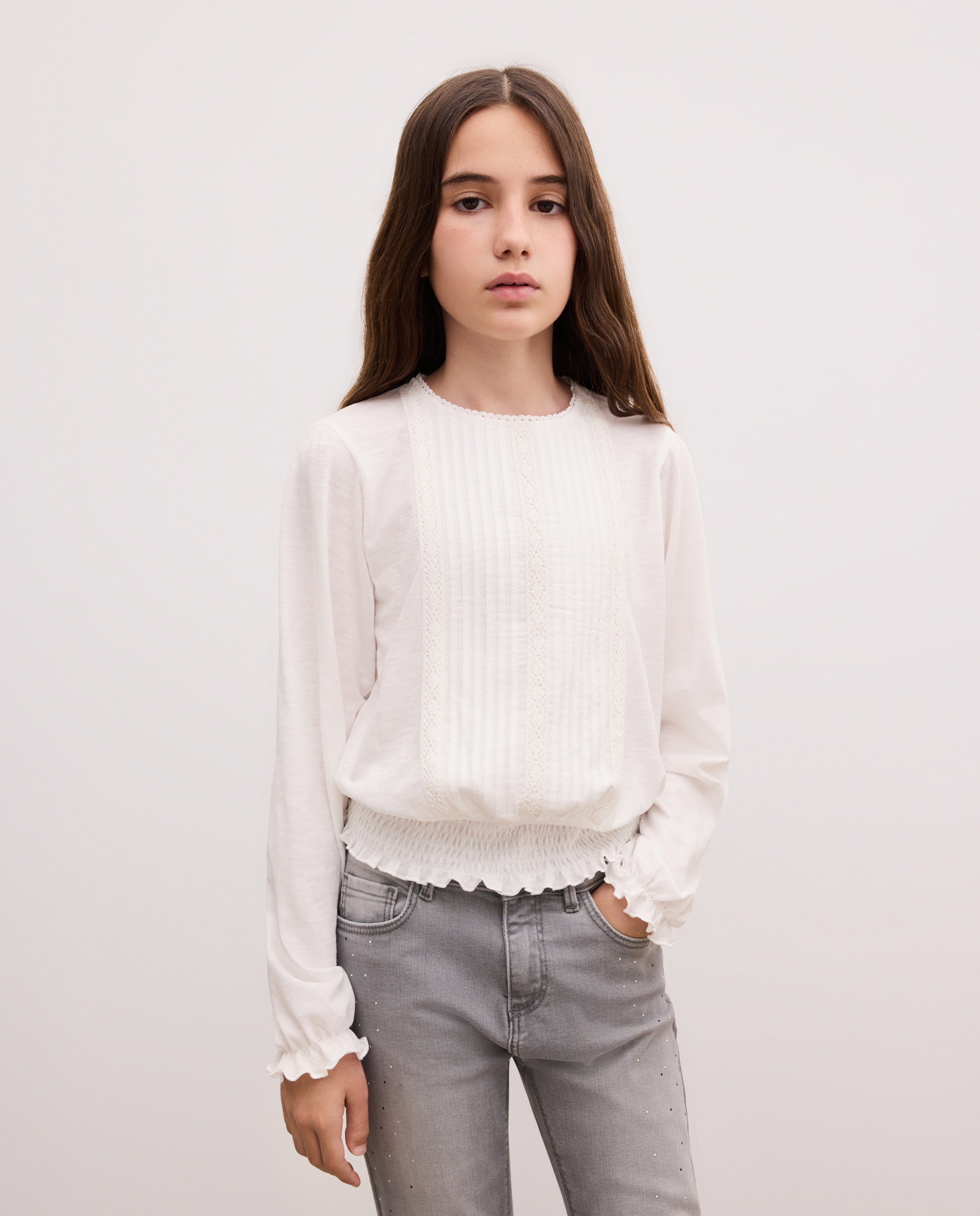 Camiseta manga larga romántica con gomas en bajo de niña - Kids El Corte Inglés - Blanco roto Blanco roto-1