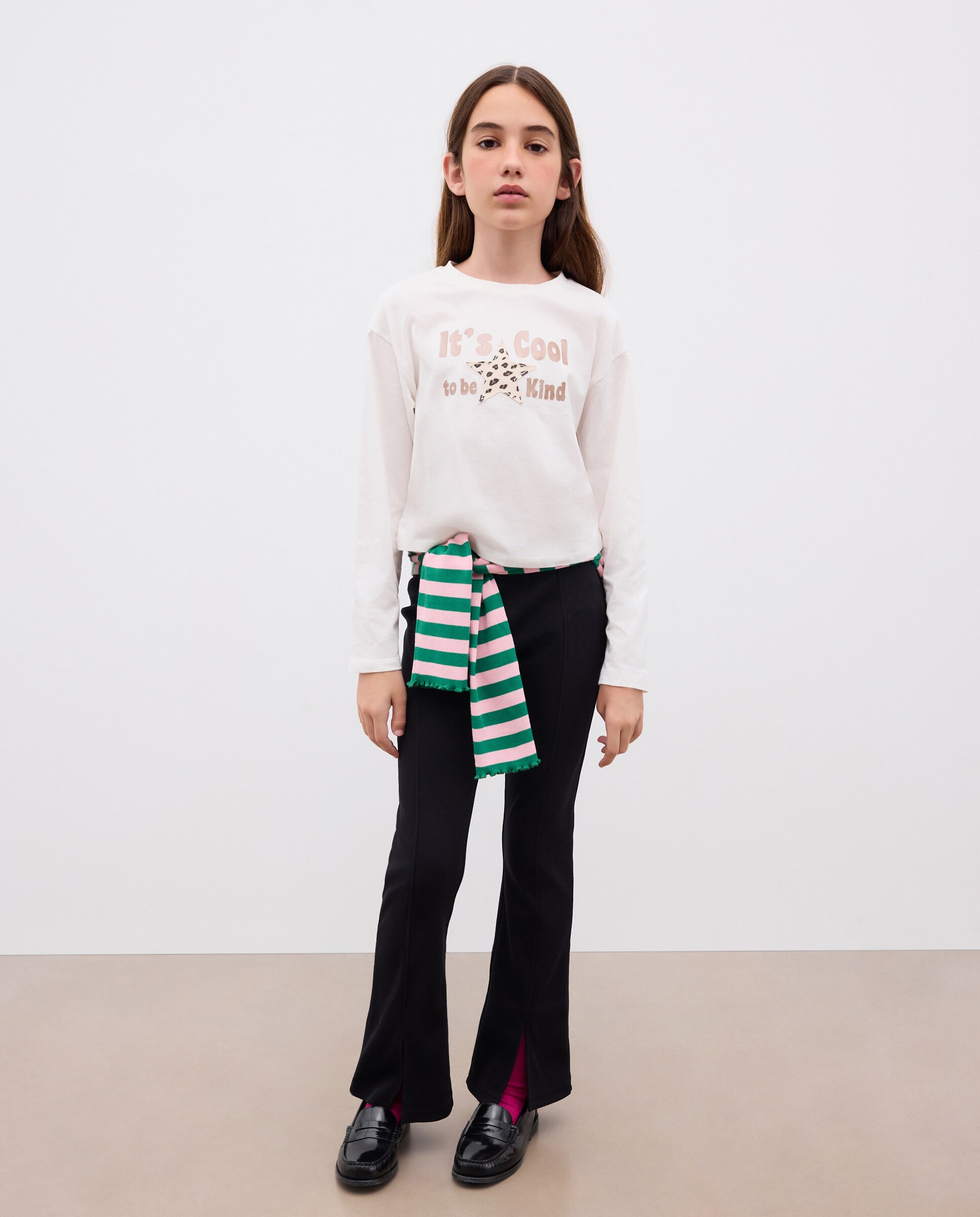 Camiseta manga larga fruncida en laterales con patch posicional "estrella p.animal" de niña - Kids El Corte Inglés - Blanco Blanco-2