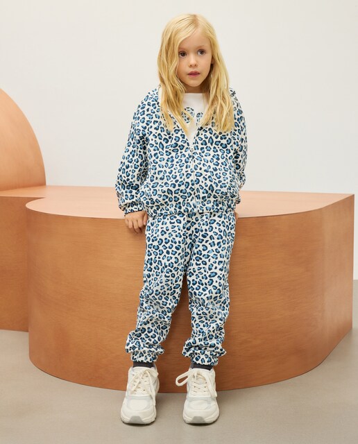 Imagem 0 de Conjunto com Sweatshirt Aberta e Calças com Animal Print