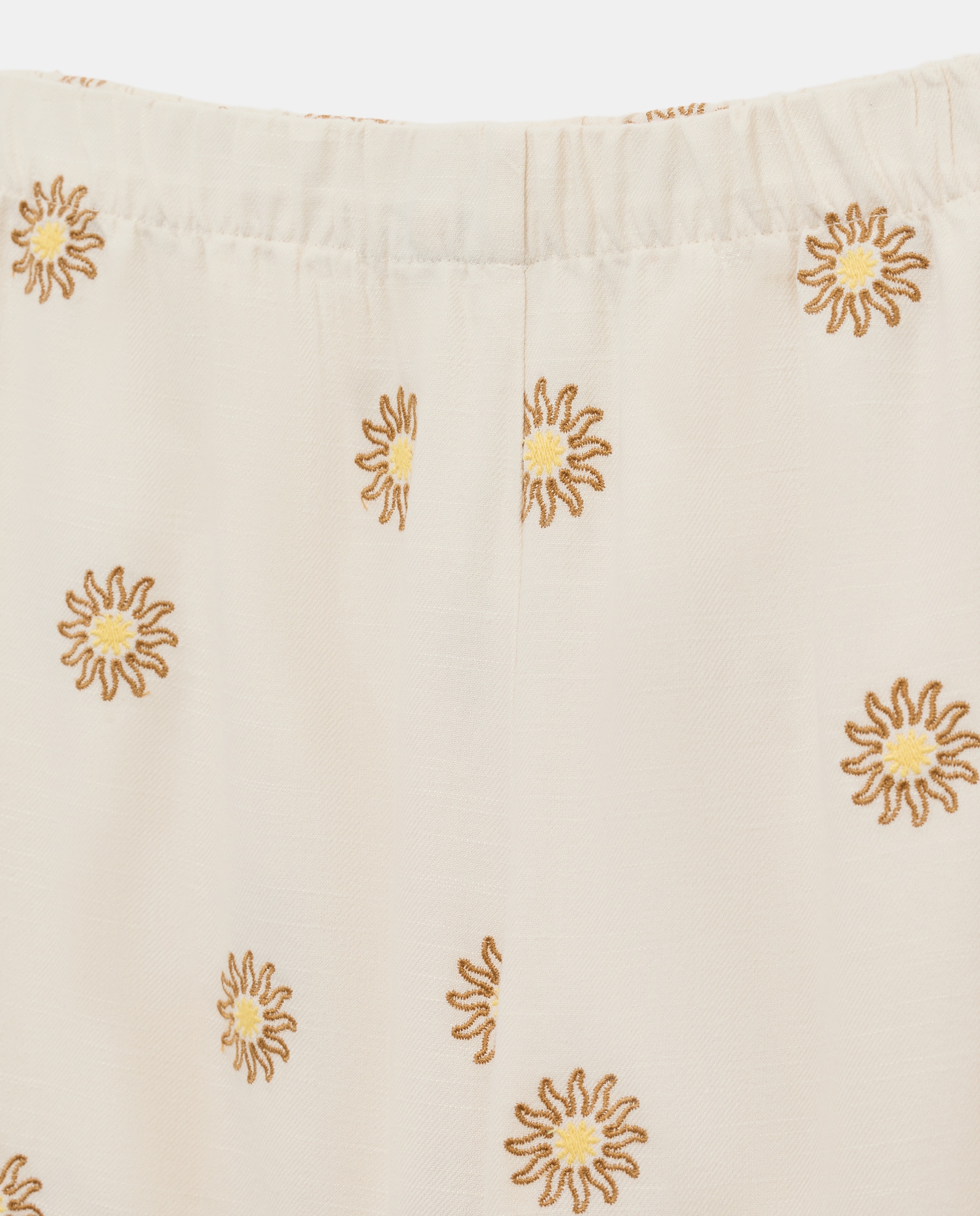 Conjunto Comprido com Sóis Bordados Branco-5