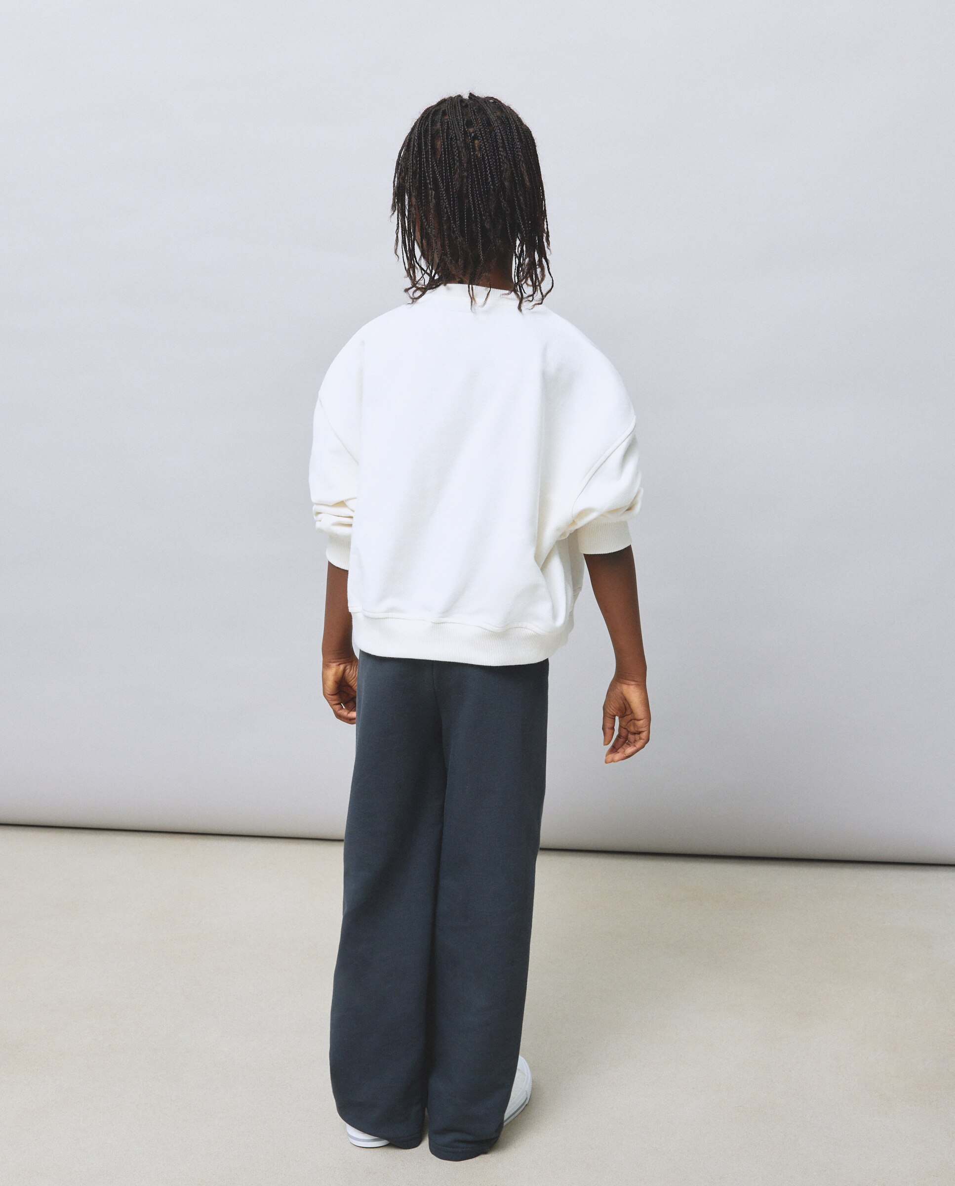 Conjunto de Calças Wide Leg e Sweatshirt com Estampado Posicional KPOP Kids El Corte Inglés Cinzento-3