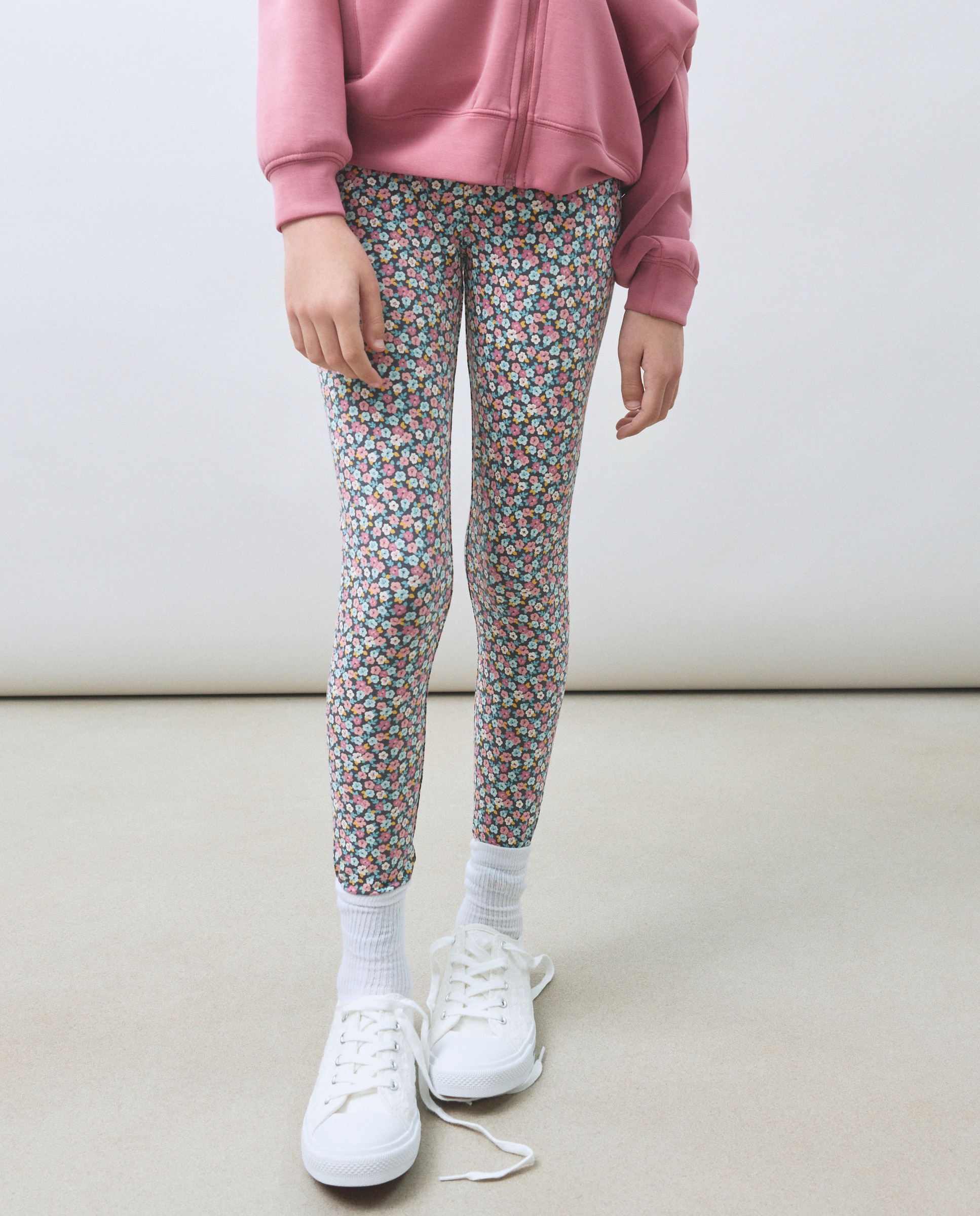 Leggings Básicas com Estampado Floral Preto-2