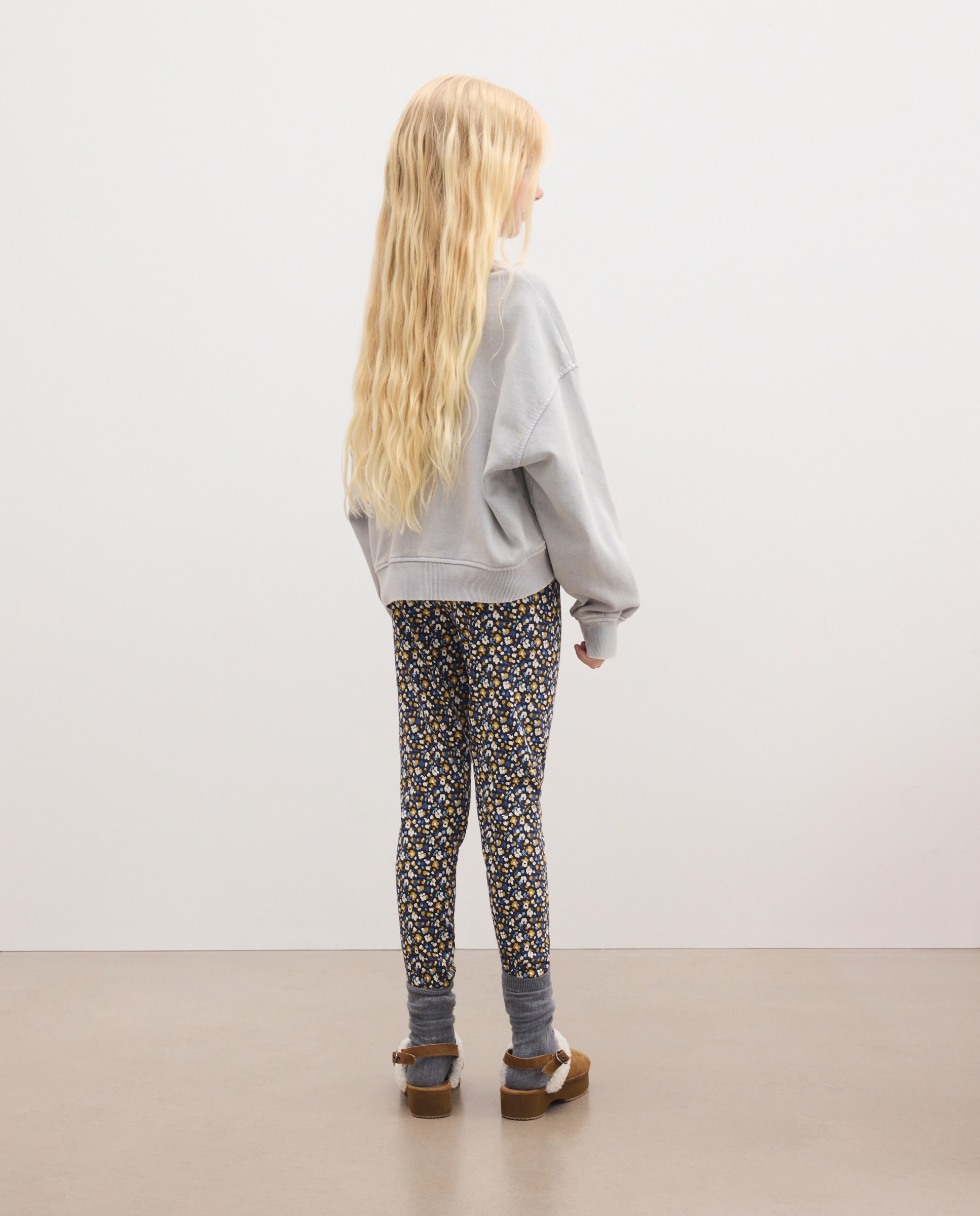 Imagen 3 de Legging ligero all over print flores de niña - Kids El Corte Inglés - Azul Azul