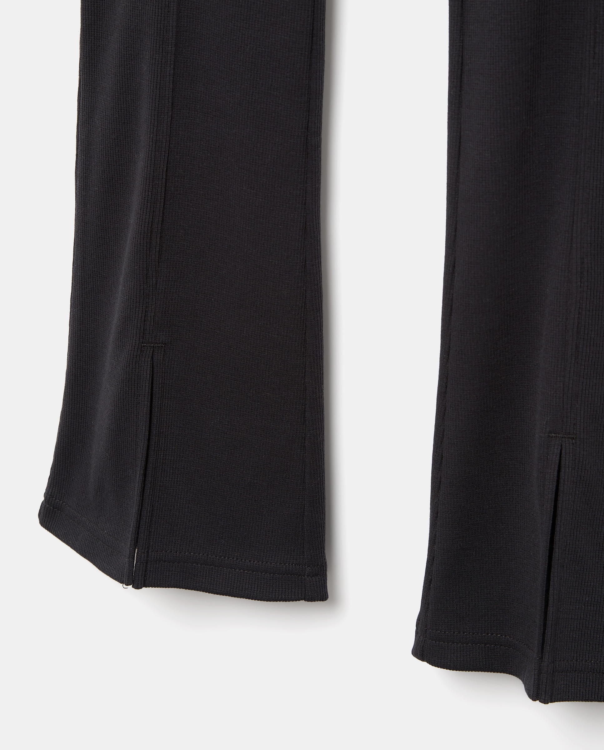 Leggings Flare Caneladas com Aberturas nas Bainhas Preto-5