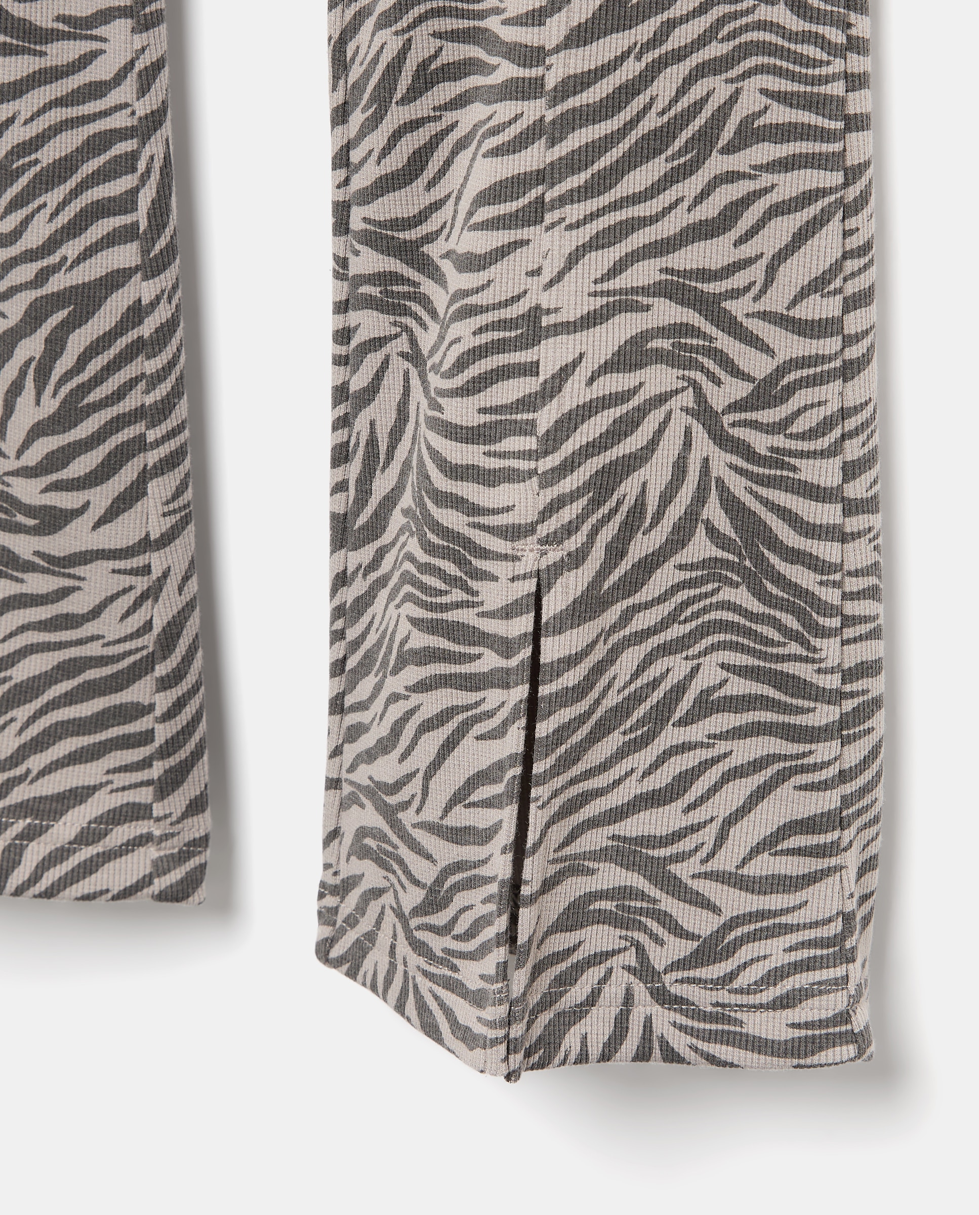 Leggings Flare Rib com Aberturas na Bainha e Animal Print de Zebra Cinzento-5
