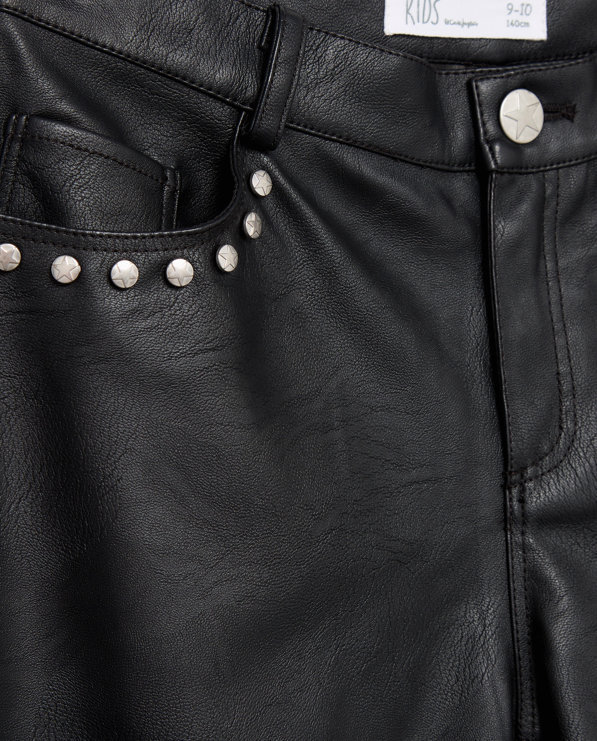 Calças em Polipele Bootcut com Tachas nos Bolsos à Frente Preto-2
