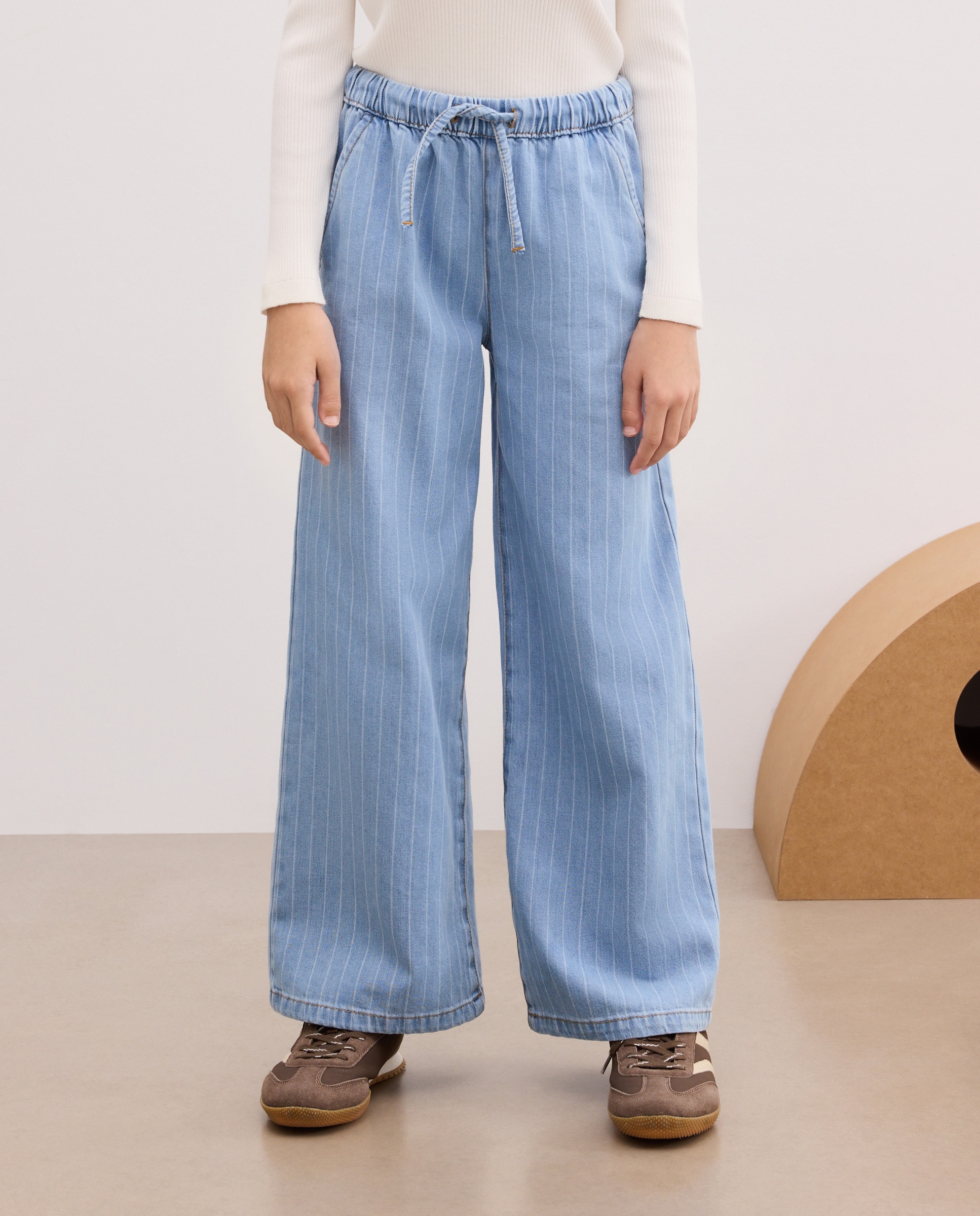 Jeans Wide Leg com Cós Elástico Cerúleo-2