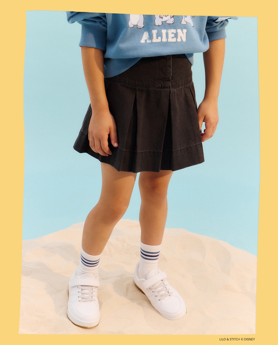 Saia de Ganga com Peça Superior Larga e Pregas Preto Intenso-2