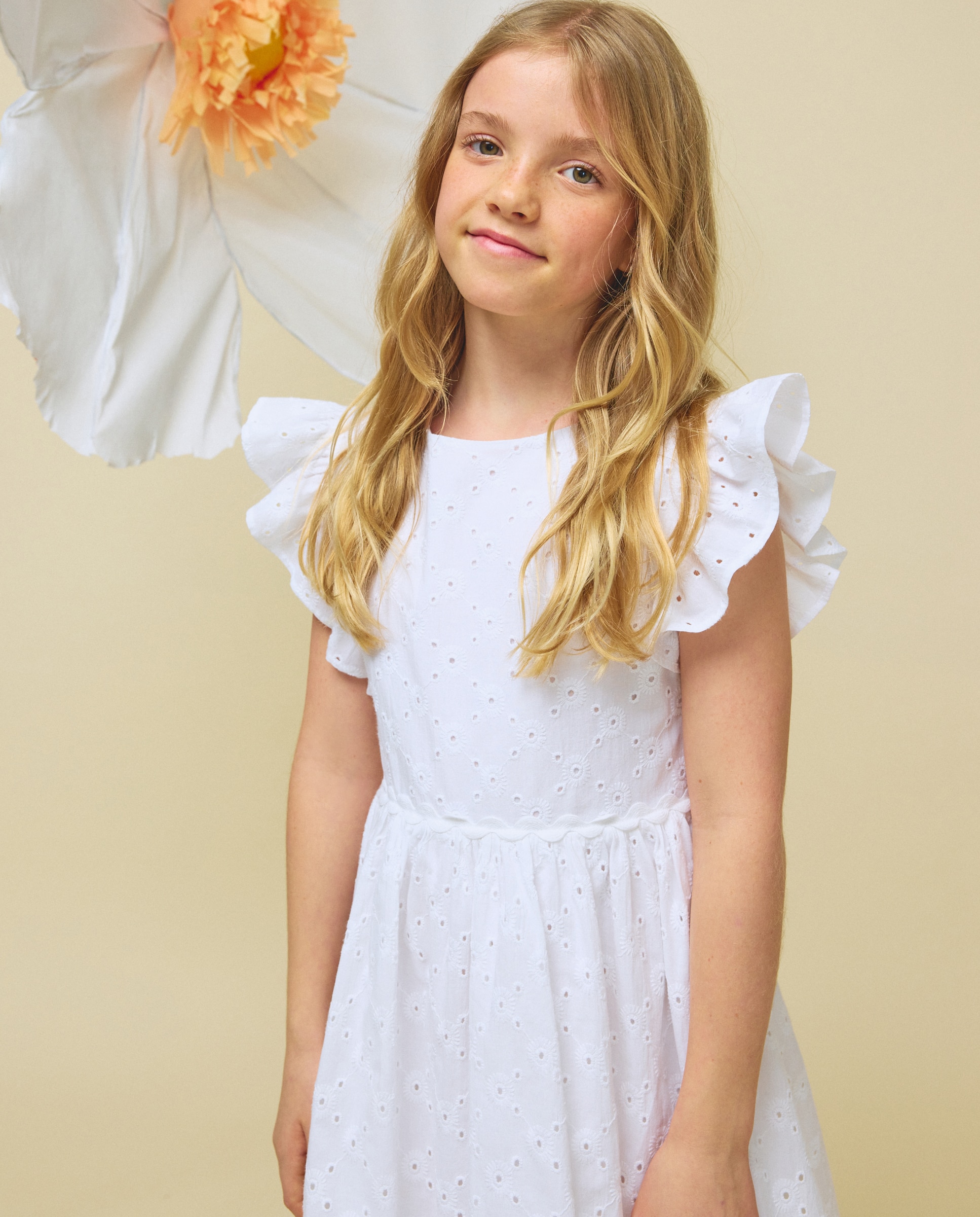 Vestido com Folho Franzido e Costas Abertas Kids El Corte Inglés Branco-marfim-2