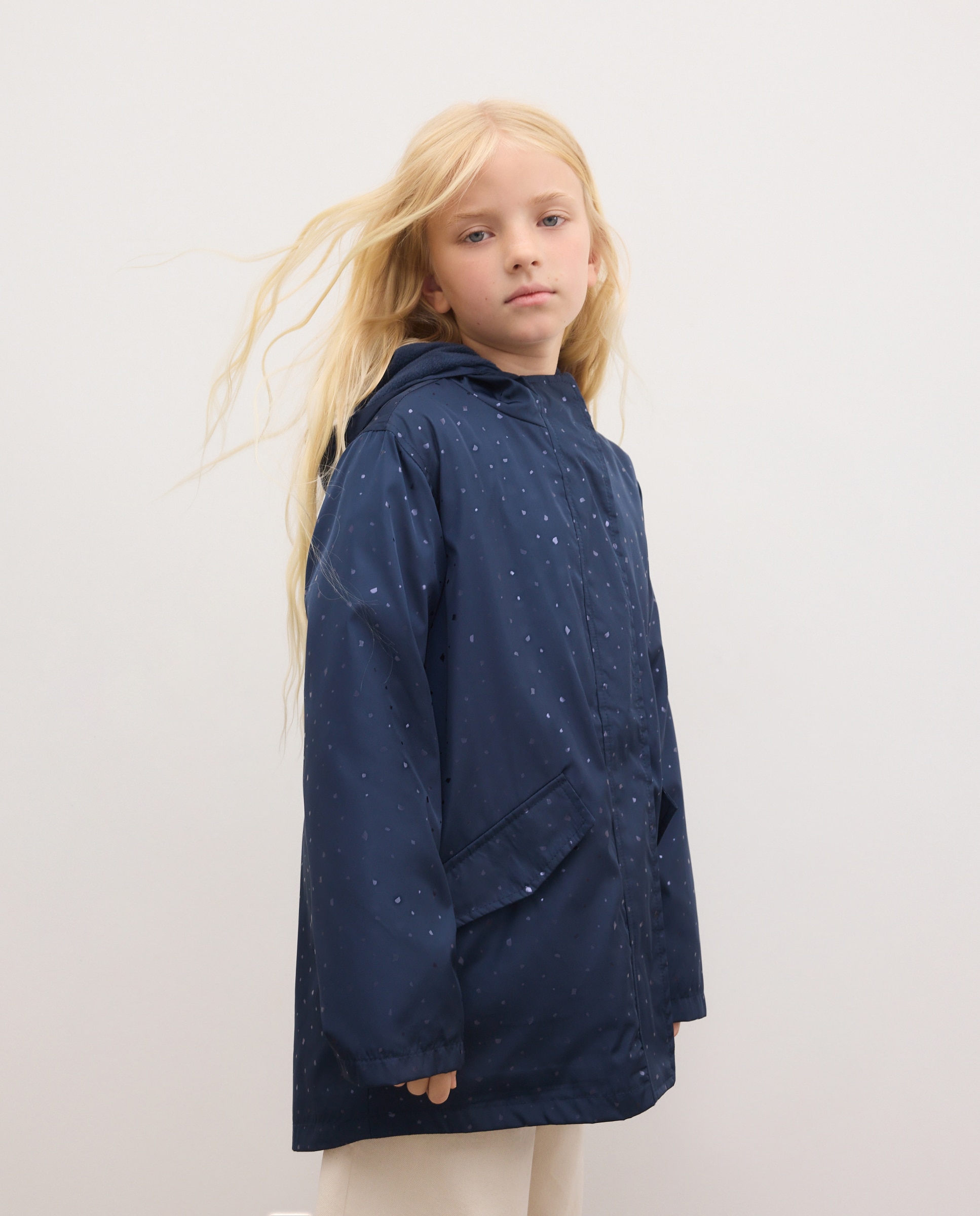 Chubasquero nylon all over print tone to tone de niña - Kids El Corte Inglés - Azul marino Azul marino-2