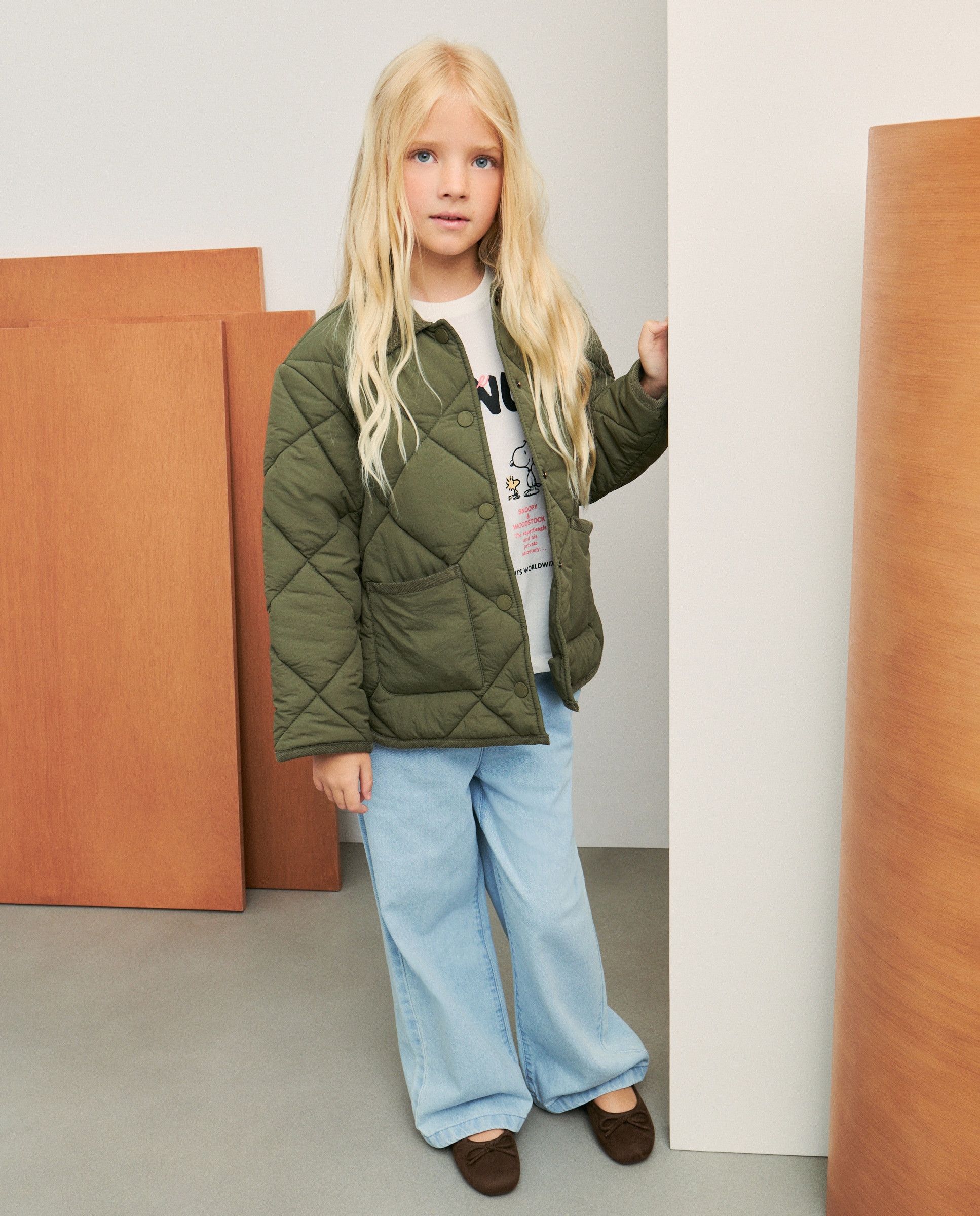 Imagem 0 de Parka Lisa com Acolchoado Ligeiro