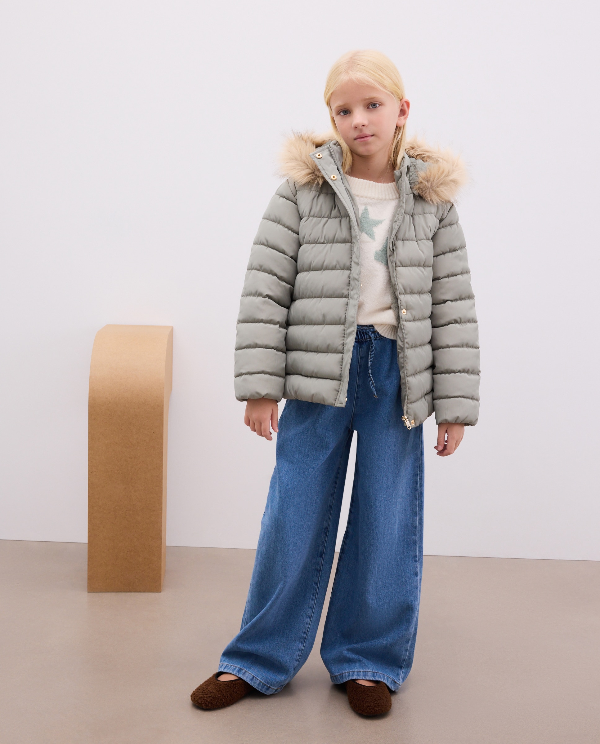 Imagen 1 de Parka corta lisa de niña - Kids El Corte Inglés - Verde Verde