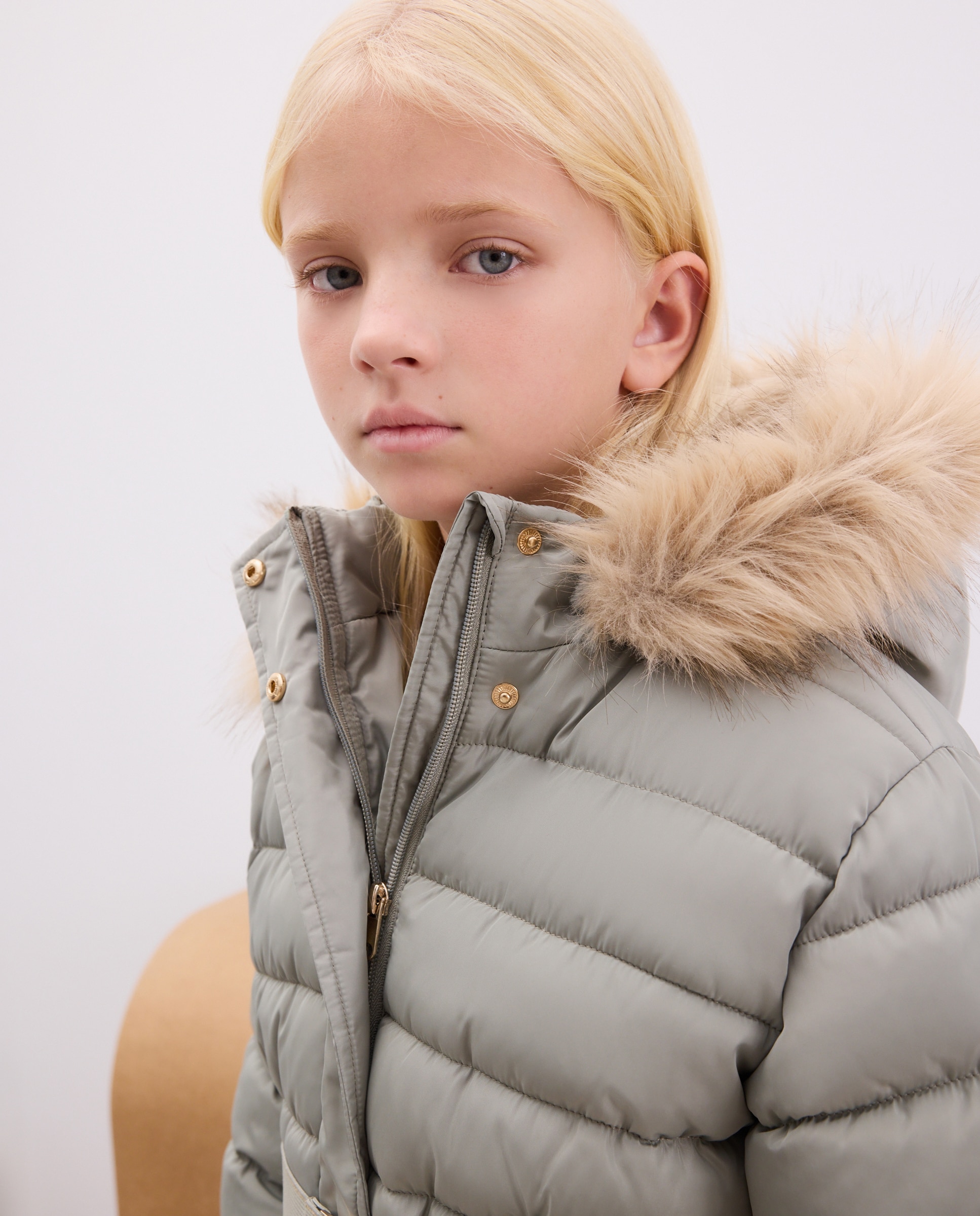 Imagen 3 de Parka corta lisa de niña - Kids El Corte Inglés - Verde Verde