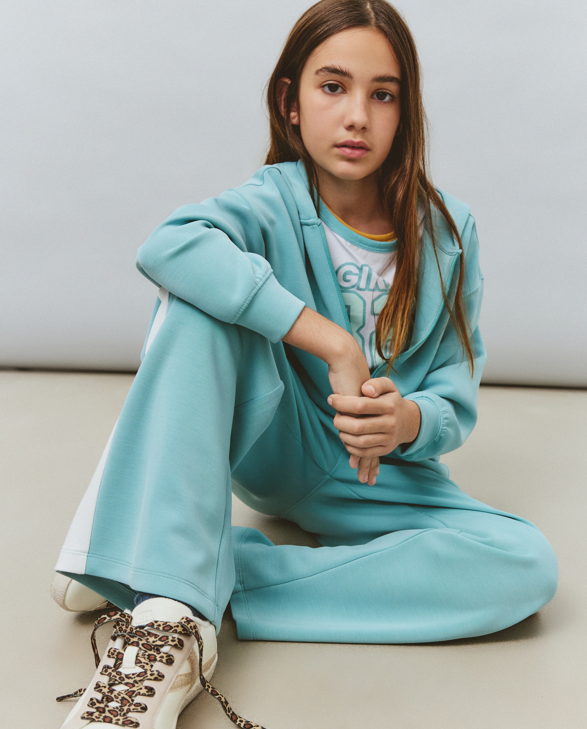 Imagem 0 de Sweatshirt Aberta com Capuz de Modal