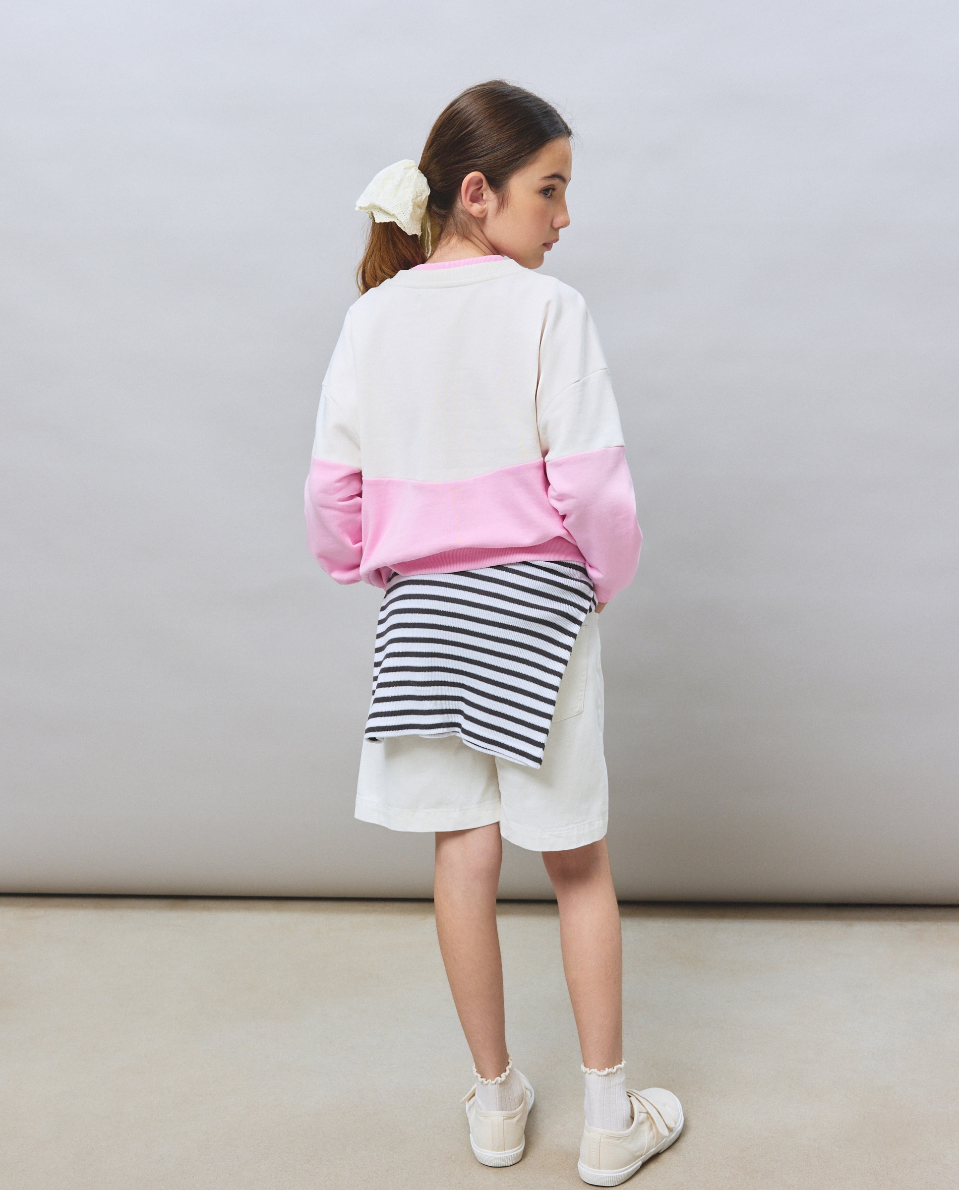 Sweatshirt com Estampado Color Block e Estampado à Frente Multicolor-4