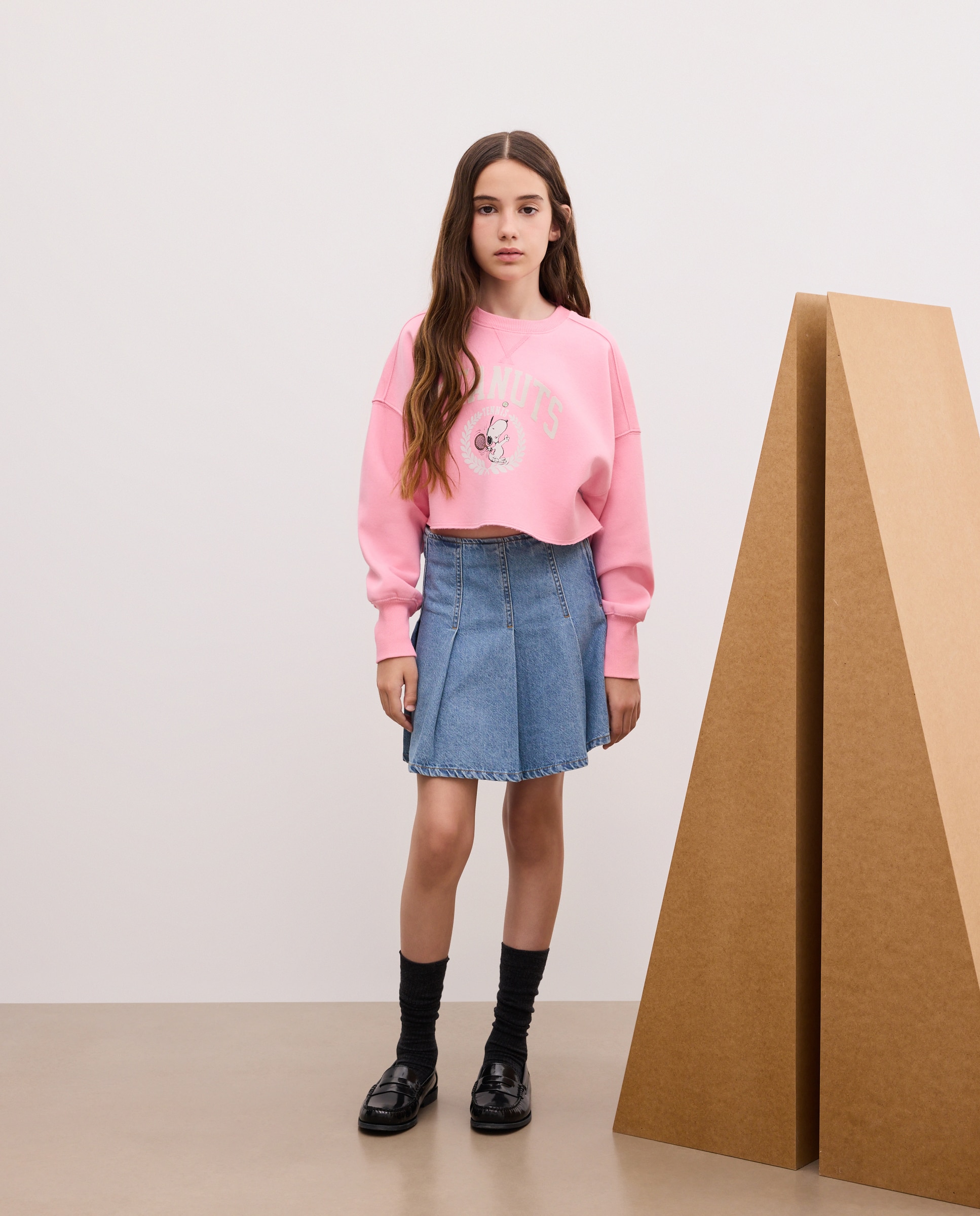 Sweatshirt de Decote Redondo com Estampado Posicional Snoopy "Peanuts" Rosa-2