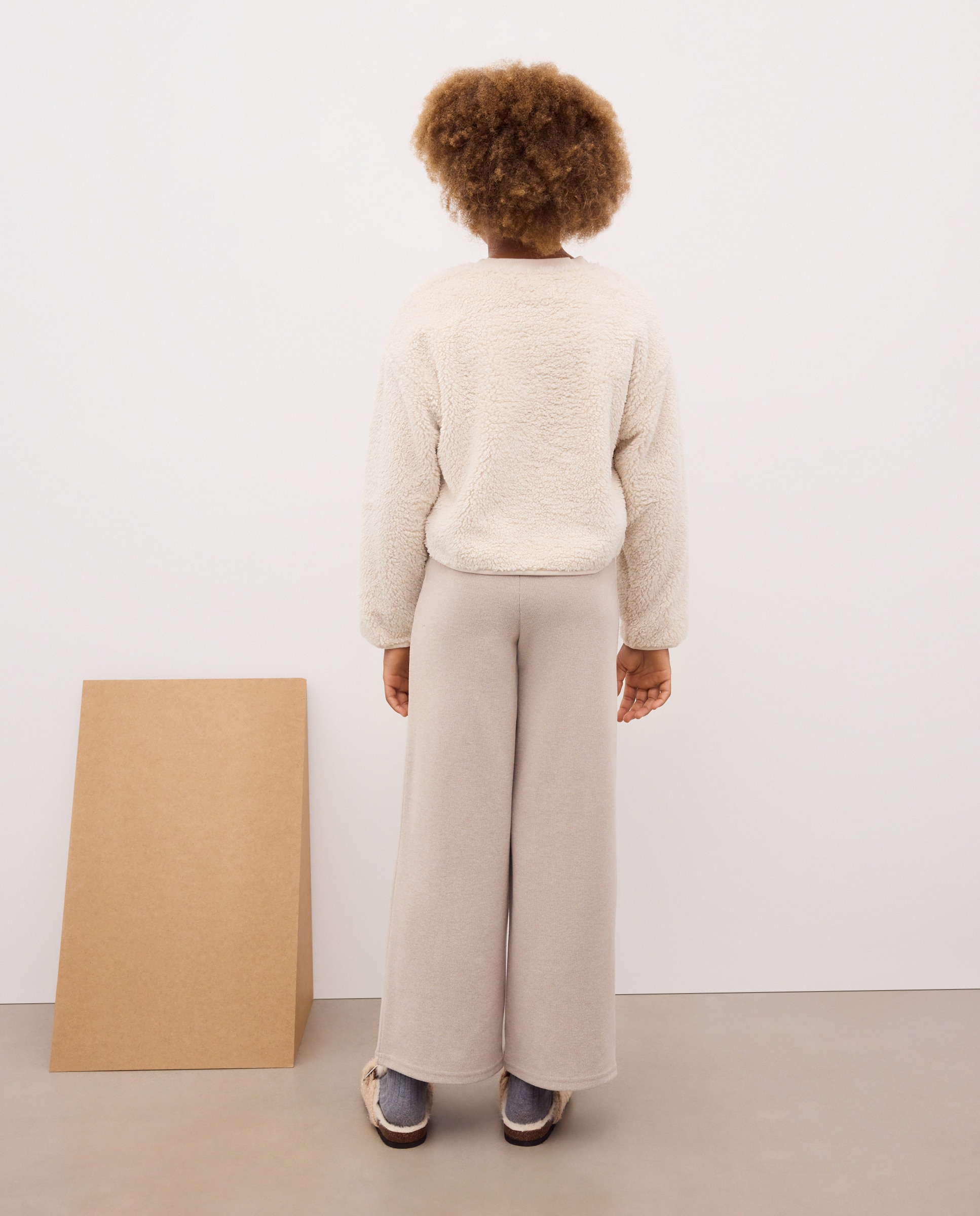 Sudadera cuello caja con borreguito y bordado frontal de niña - Kids El Corte Inglés - 120 Crudo 120 Crudo-3