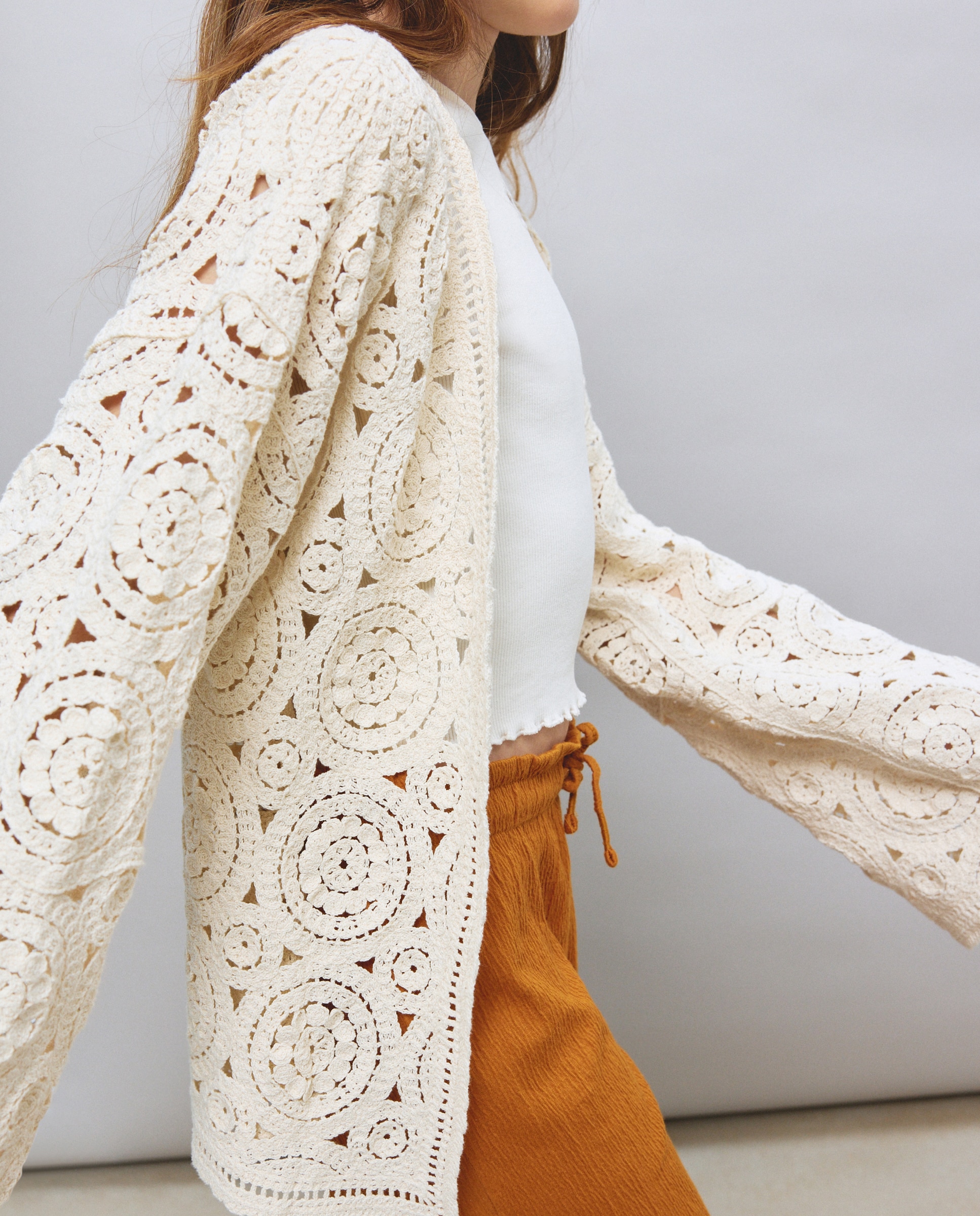 Casaco Tipo Kimono em Crochet 120 Cru-2