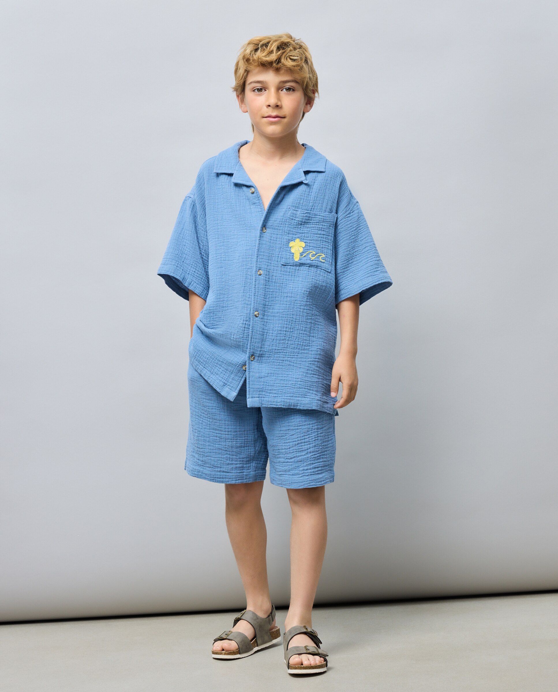Camisa de Chiffon Duplo com Manga Curta e Gola à Padre Kids El Corte Inglés 400 Azul-2