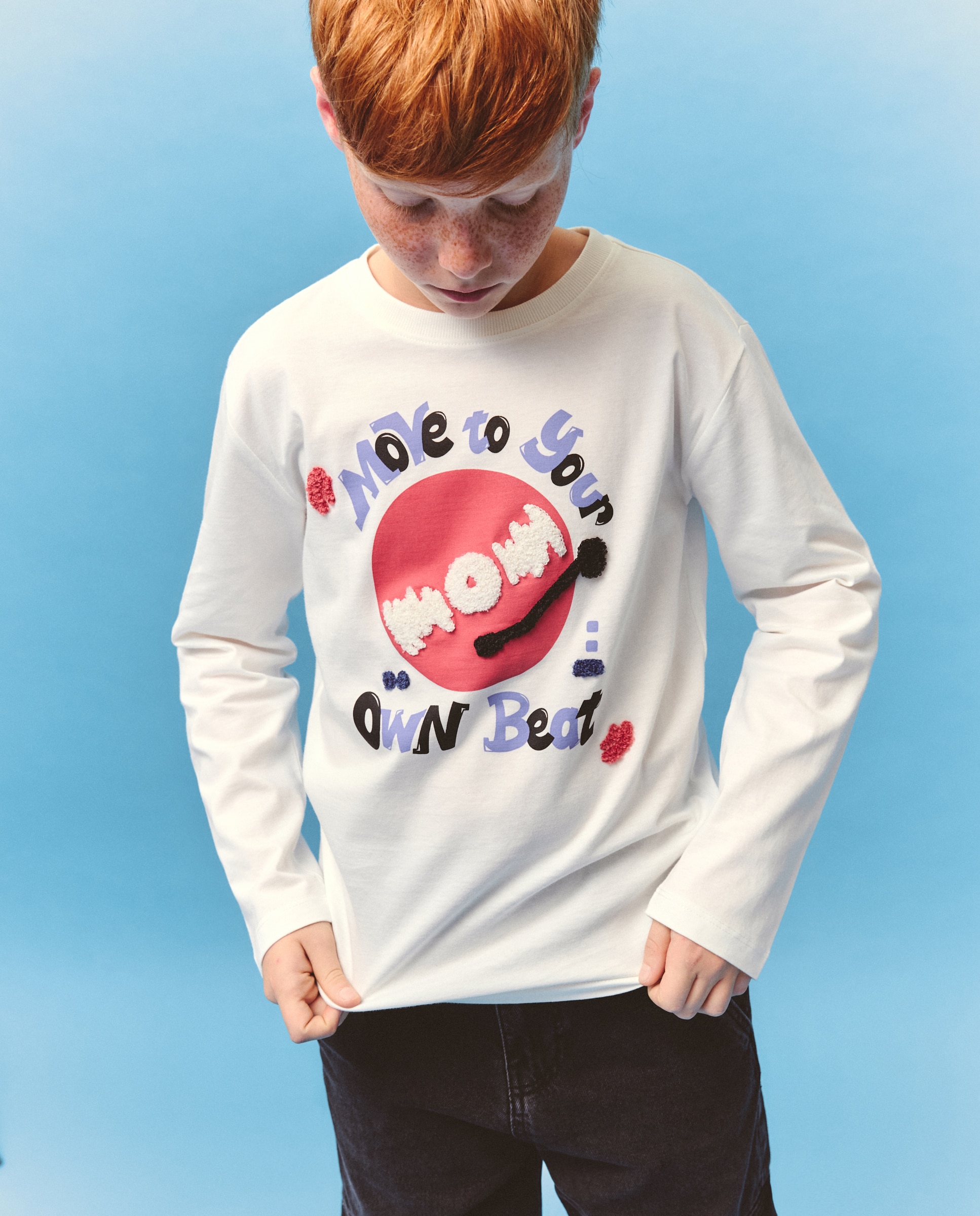Camisola de Manga Comprida com Ilustração de Música à Frente Branco-2