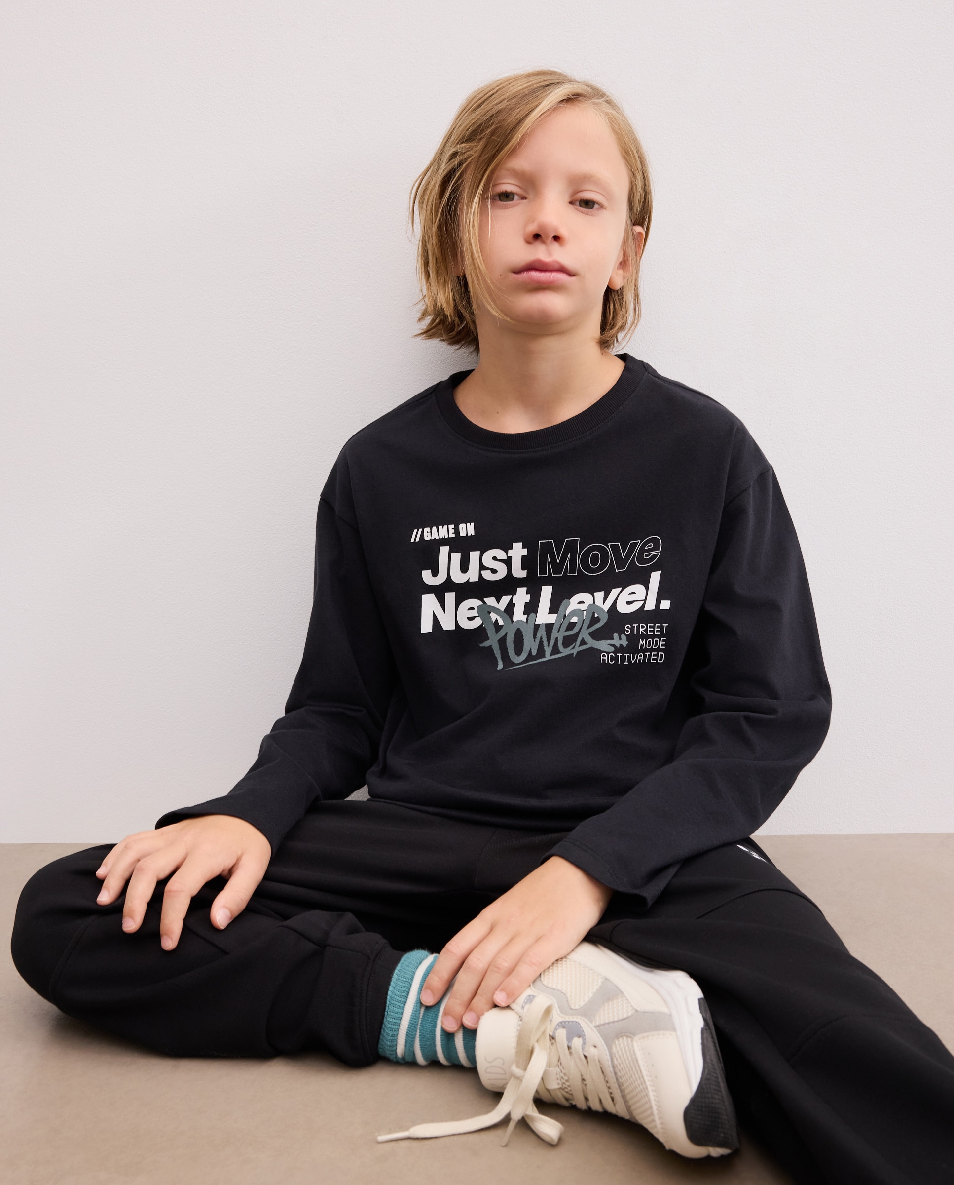Camiseta de niño cuello caja y manga larga con fantasía - Kids El Corte Inglés - Negro Negro-1