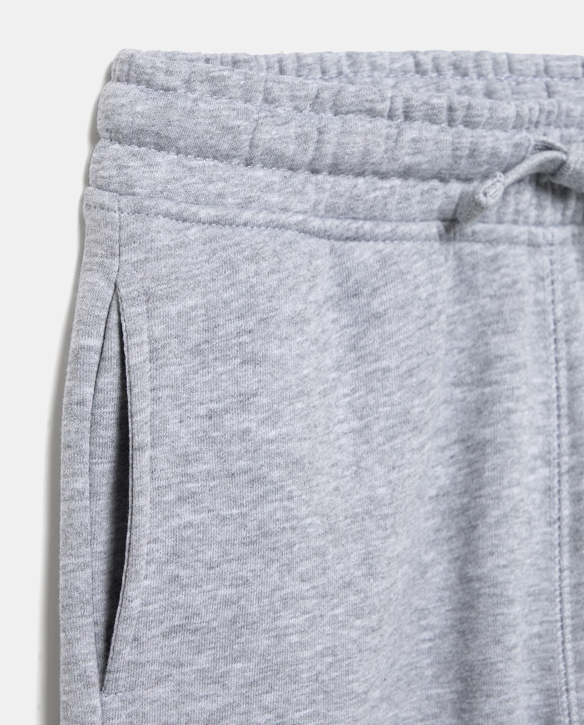 Imagen 5 de Pantalón de niño básico felpa liso - Kids El Corte Inglés - 820 Gris medio 820 Gris medio