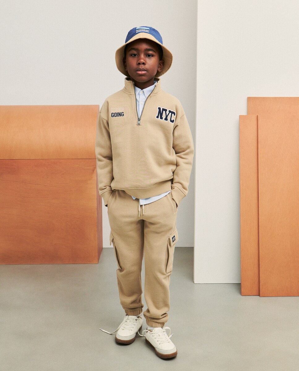 Sweatshirt Lisa com Gola Trucker 730 Camel-2